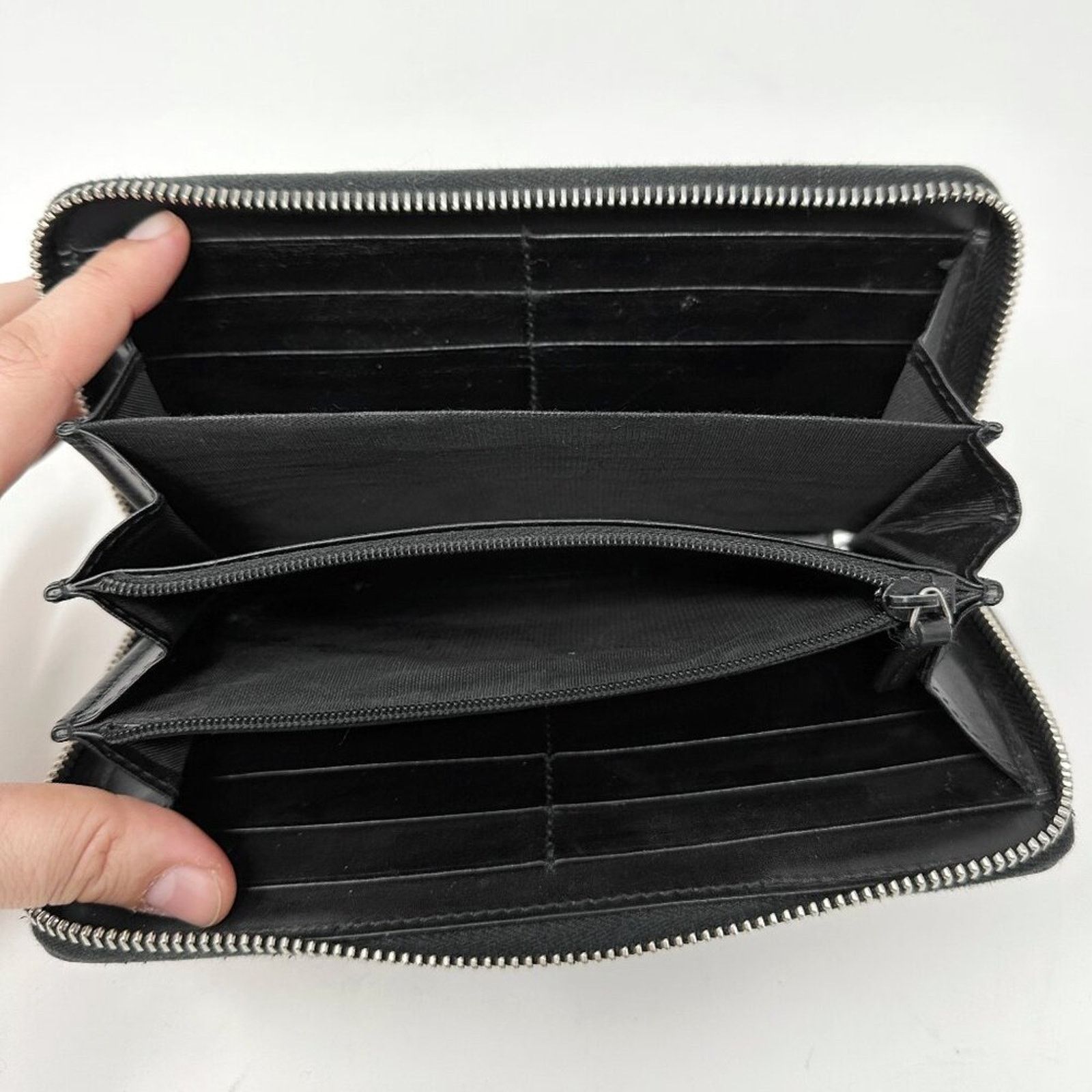 Gucci Gucci Supreme Monogram Logo Zip-Around Wallet Black Leather Size ONE SIZE - 6 Thumbnail