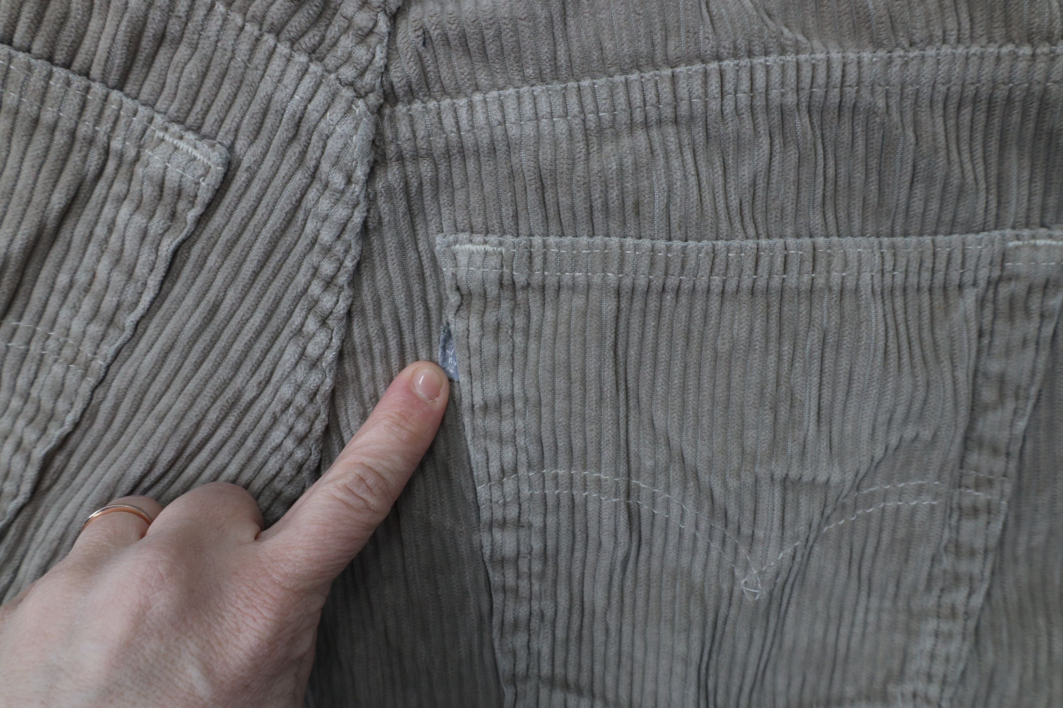 Levi's × Vintage Vintage 90s Levis SilverTab Wide Leg Corduroy Pants USA Size US 32 / EU 48 - 16 Thumbnail