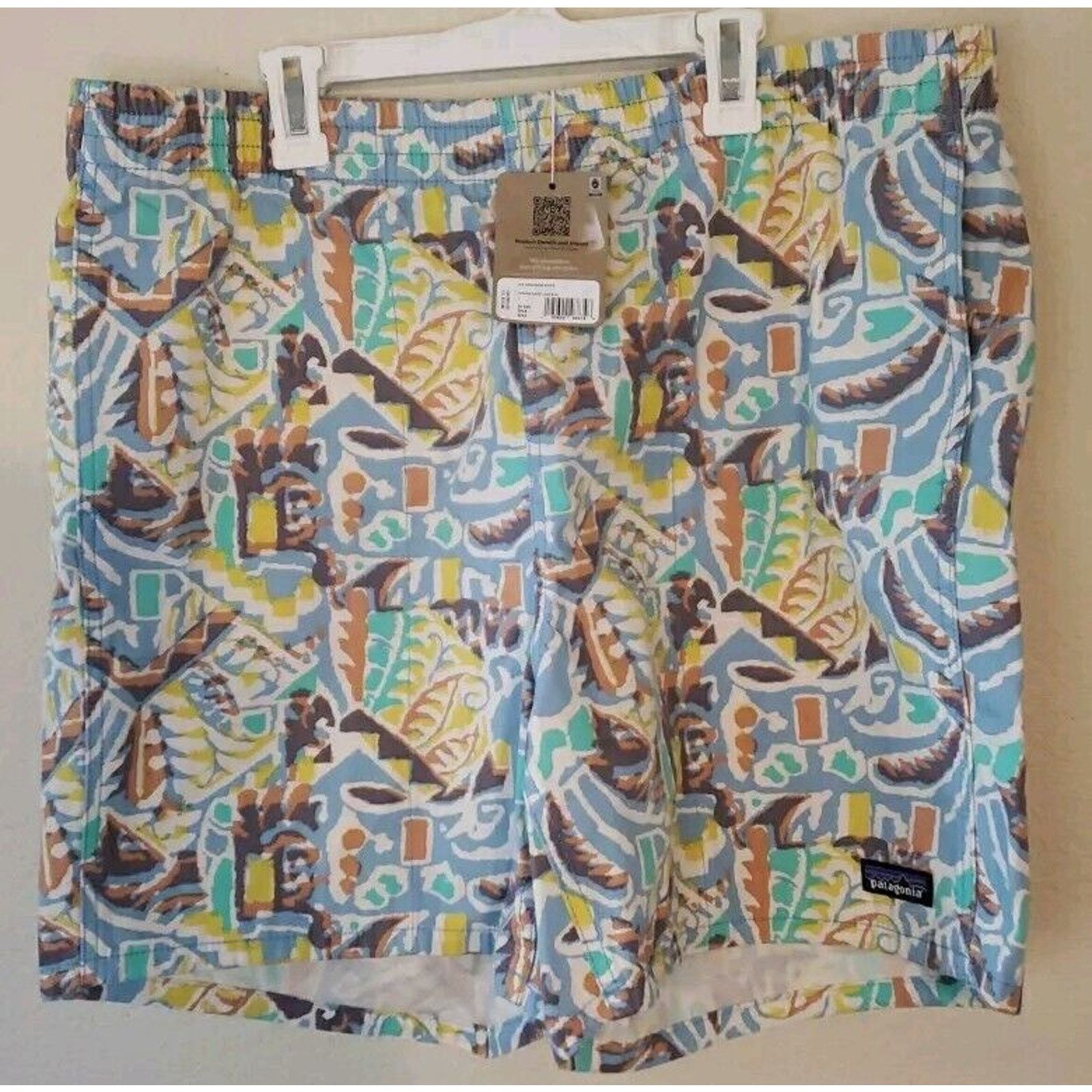 Patagonia Patagonia Funhoggers Shorts Mens Large Abstract Geometric Size US 36 / EU 52 - 1 Thumbnail