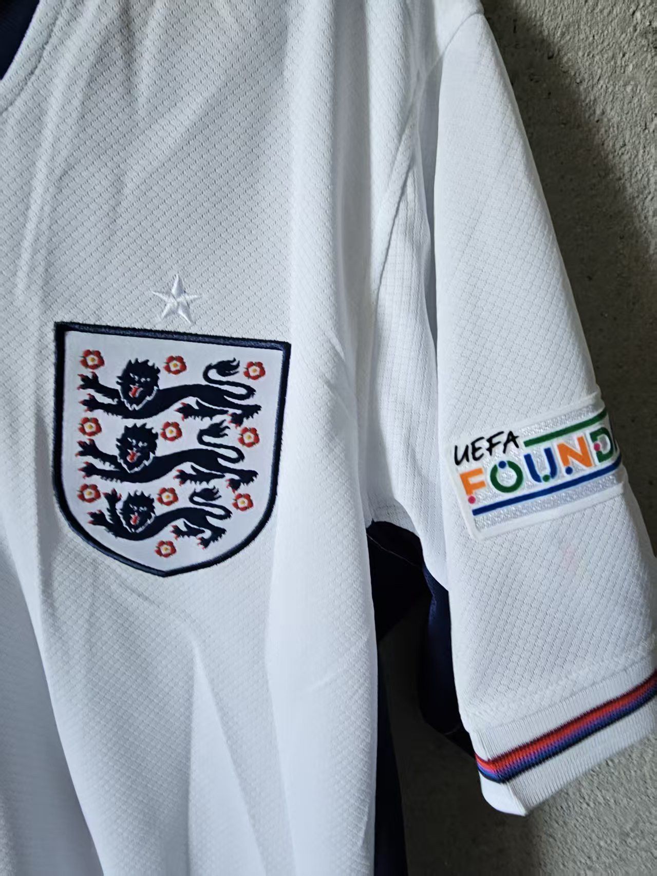 Other 2024 England #10 Jude Bellingham Jersey Size US S / EU 44-46 / 1 - 3 Thumbnail