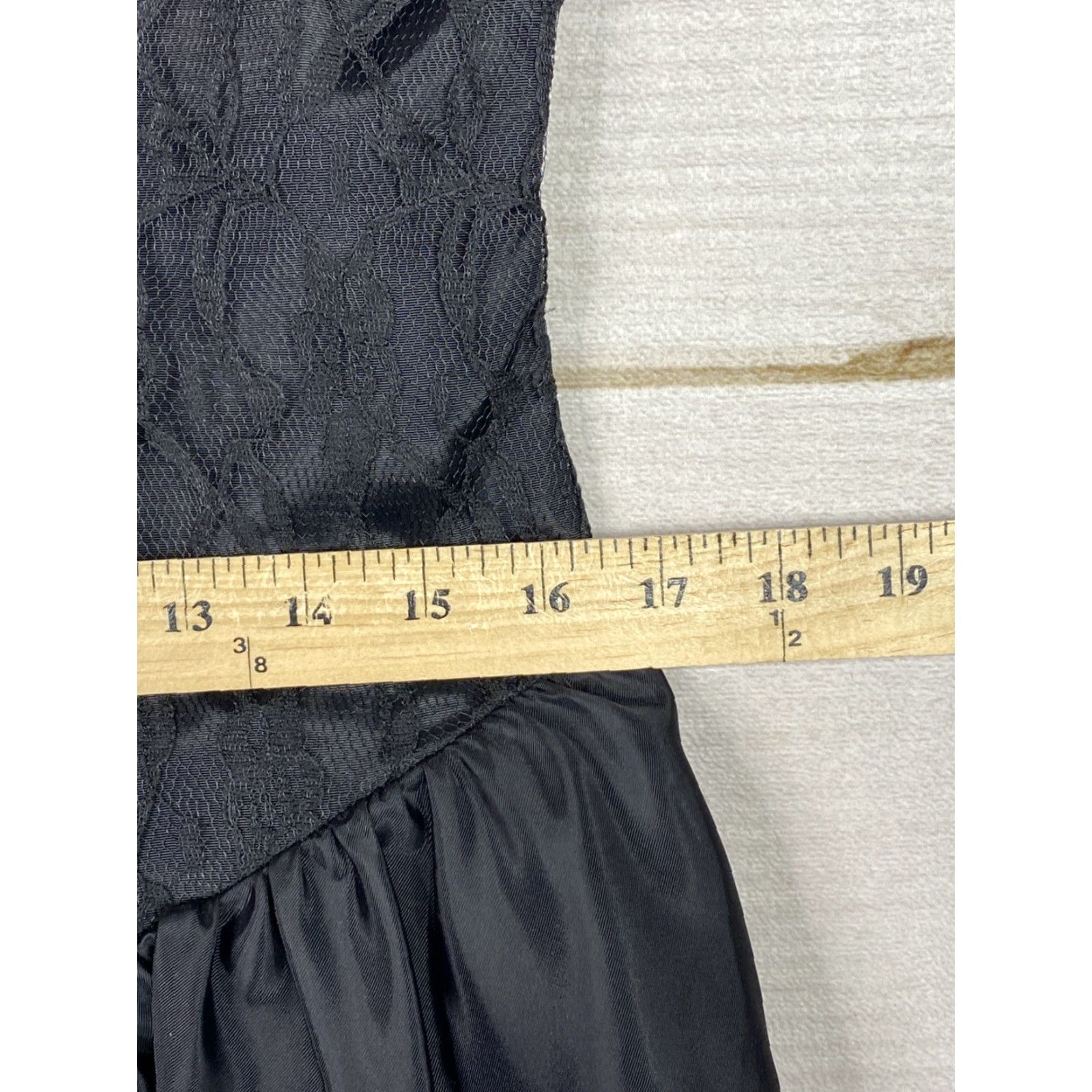 Vintage VINTAGE Jackie O! Dress Womens Jr Sz 13 Black Lace Cocktail Shirt Dress Decade Unknown Art Deco Vintage Womens 13 Black Lace Dress Jackie O! Size XL / US 12-14 / IT 48-50 - 5 Thumbnail