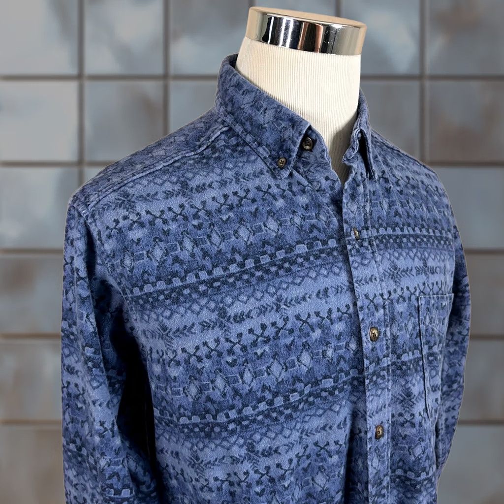 Vintage VINTAGE L.L. Bean Flannel Shirt LT Blue Aztec Southwest Cotton Made USA Button Down Mens Size US L / EU 52-54 / 3 - 1 Thumbnail