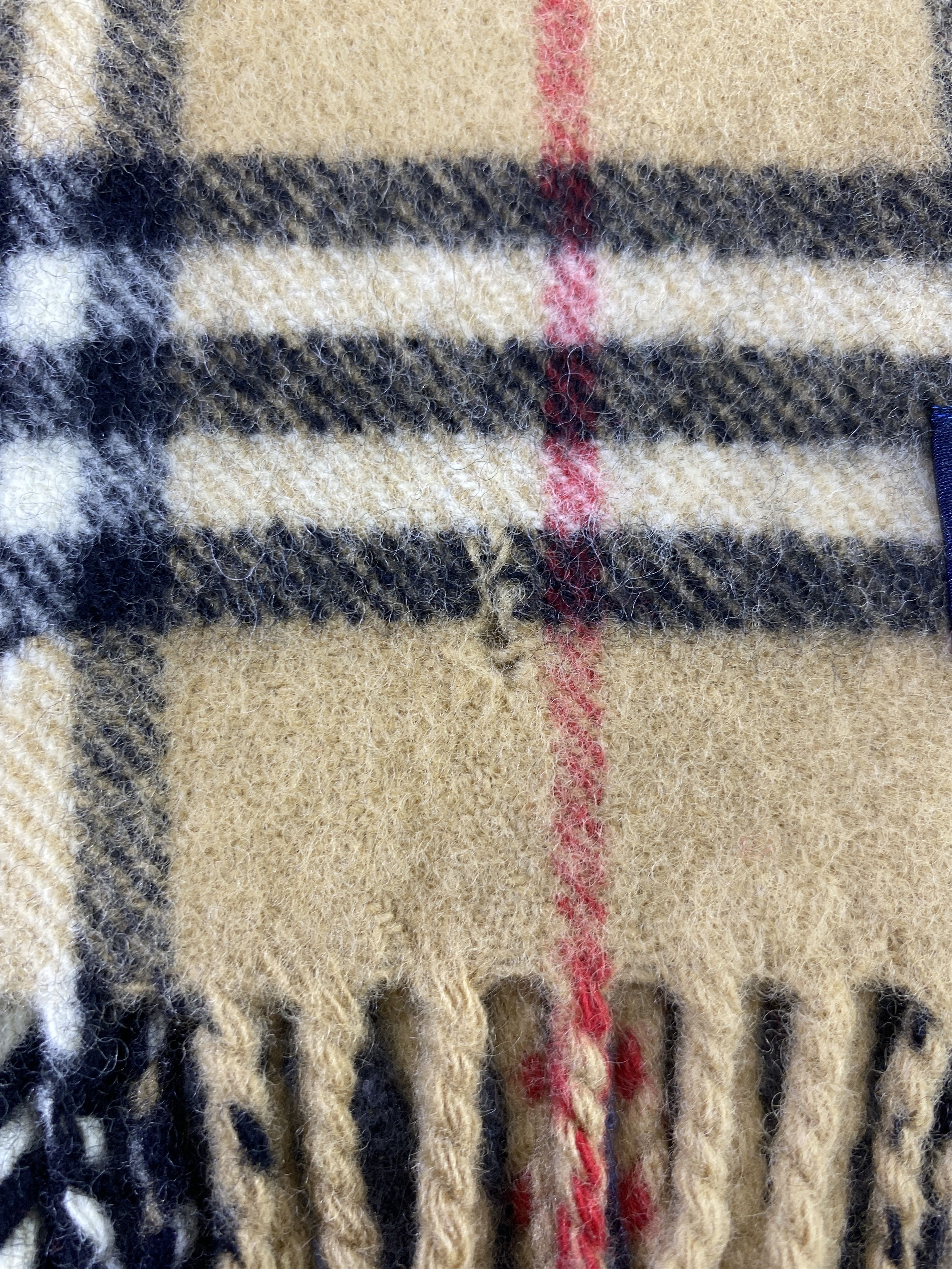 Burberry Vintage Burberry Scarf/Muffler/Neckwear -T743 Size ONE SIZE - 6 Thumbnail