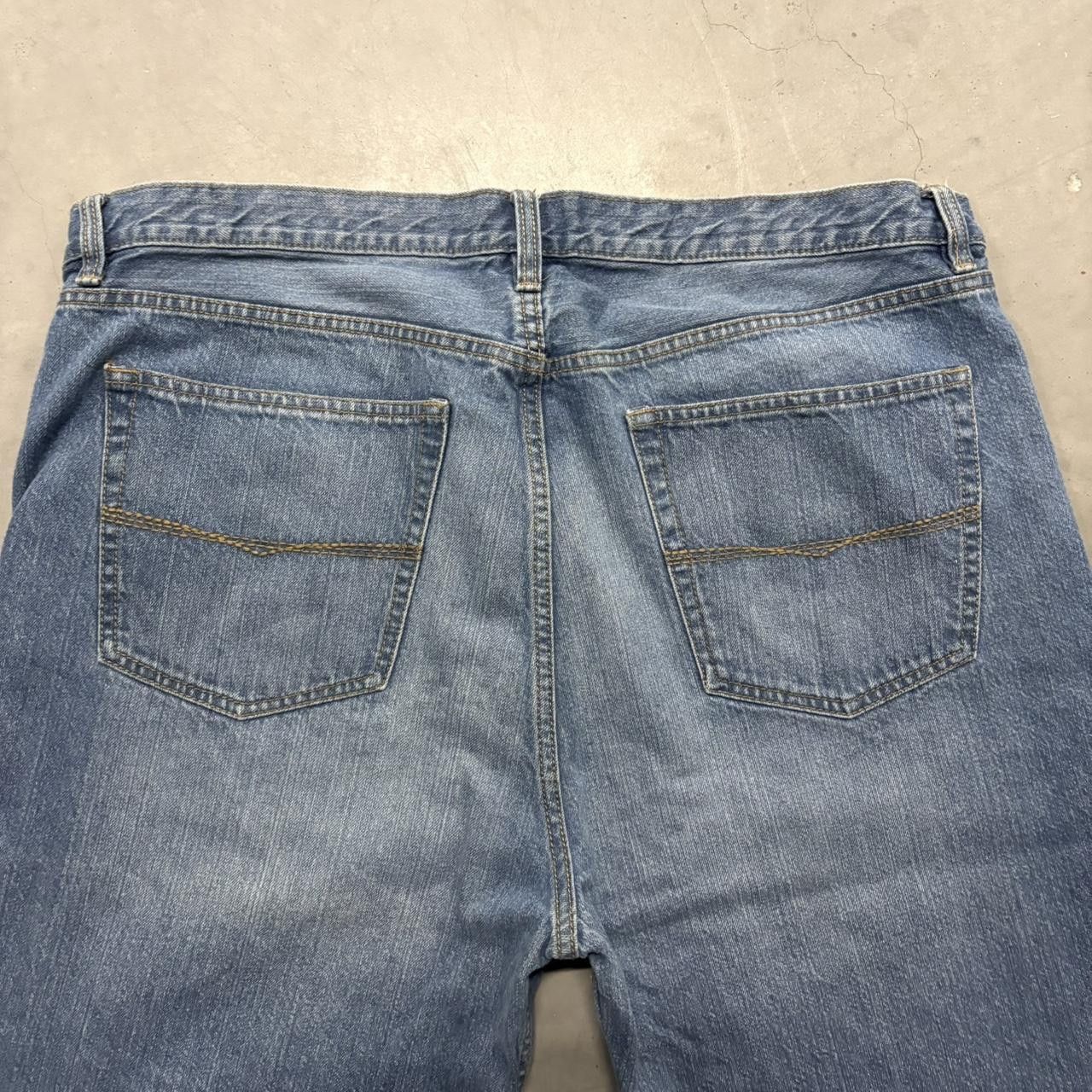 Vintage Crazy Vintage Y2K/2000s Super Baggy Skater Style ruff hewn Medium Blue Wash Denim Jeans! Size US 38 / EU 54 - 6 Thumbnail