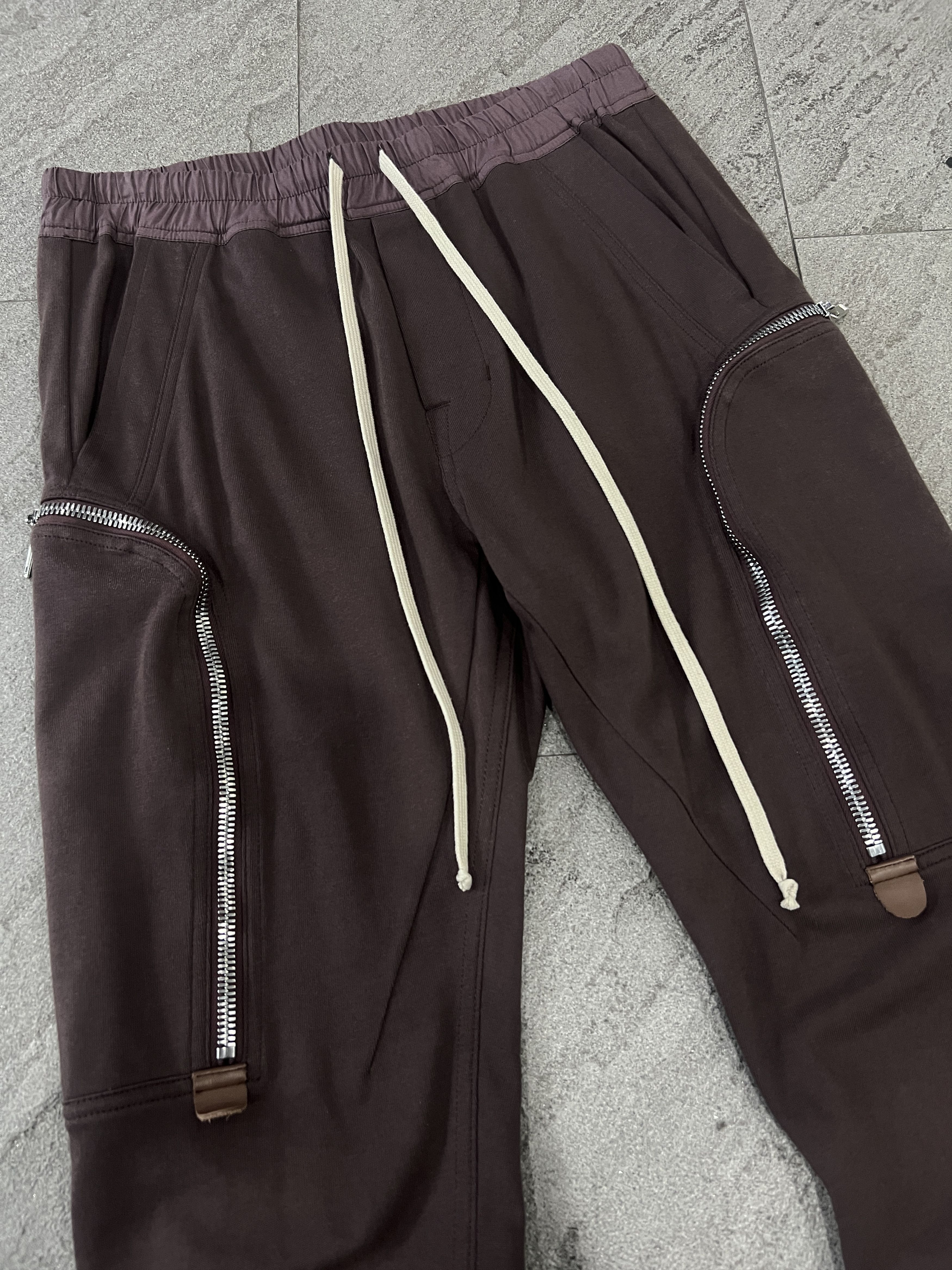 Rick Owens Rick Owens Mainline Bauhaus Cargo Joggers Blood Size US 40 / EU 56 - 3 Thumbnail
