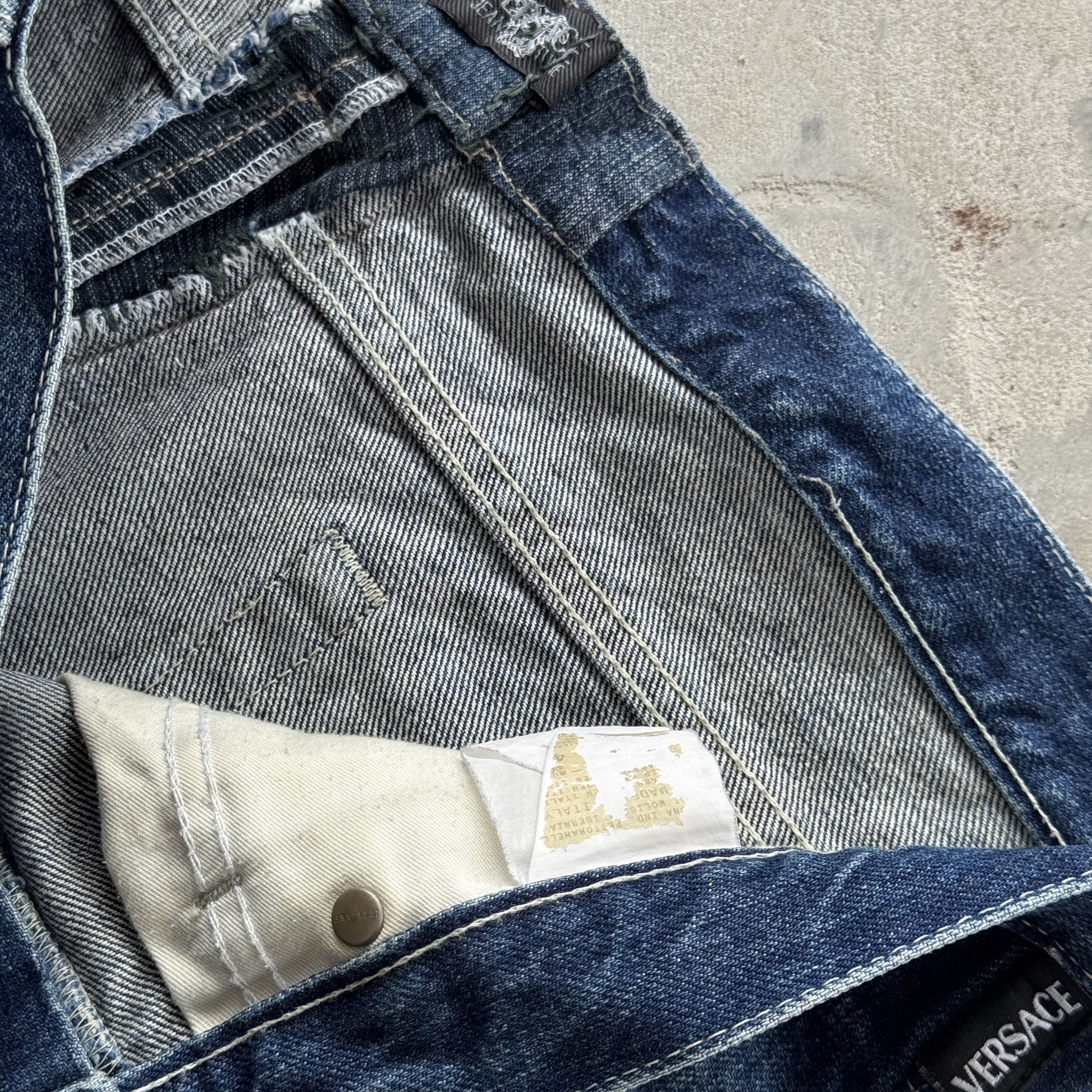 Versace Vintage Versace Couture Dark Wash Faded Loose Baggy Wide Leg Size US 36 / EU 52 - 7 Thumbnail