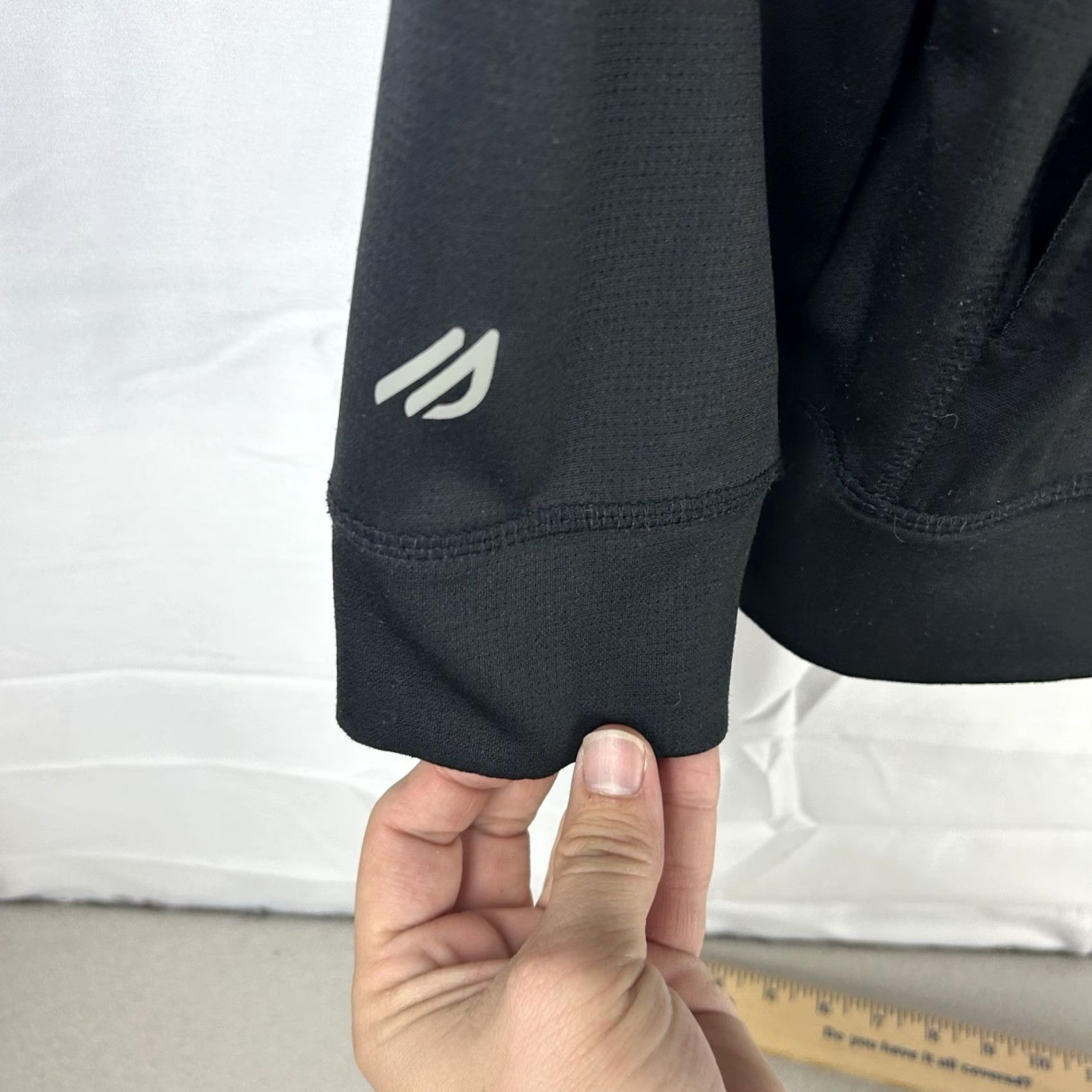Eddie Bauer Eddie Bauer FREEDRY Men's XL Jacket Full Zip Performance Outerwear Logo Softshell Windbreaker Outerwear Logo Zip Black Mens regular Size US XL / EU 56 / 4 - 6 Thumbnail