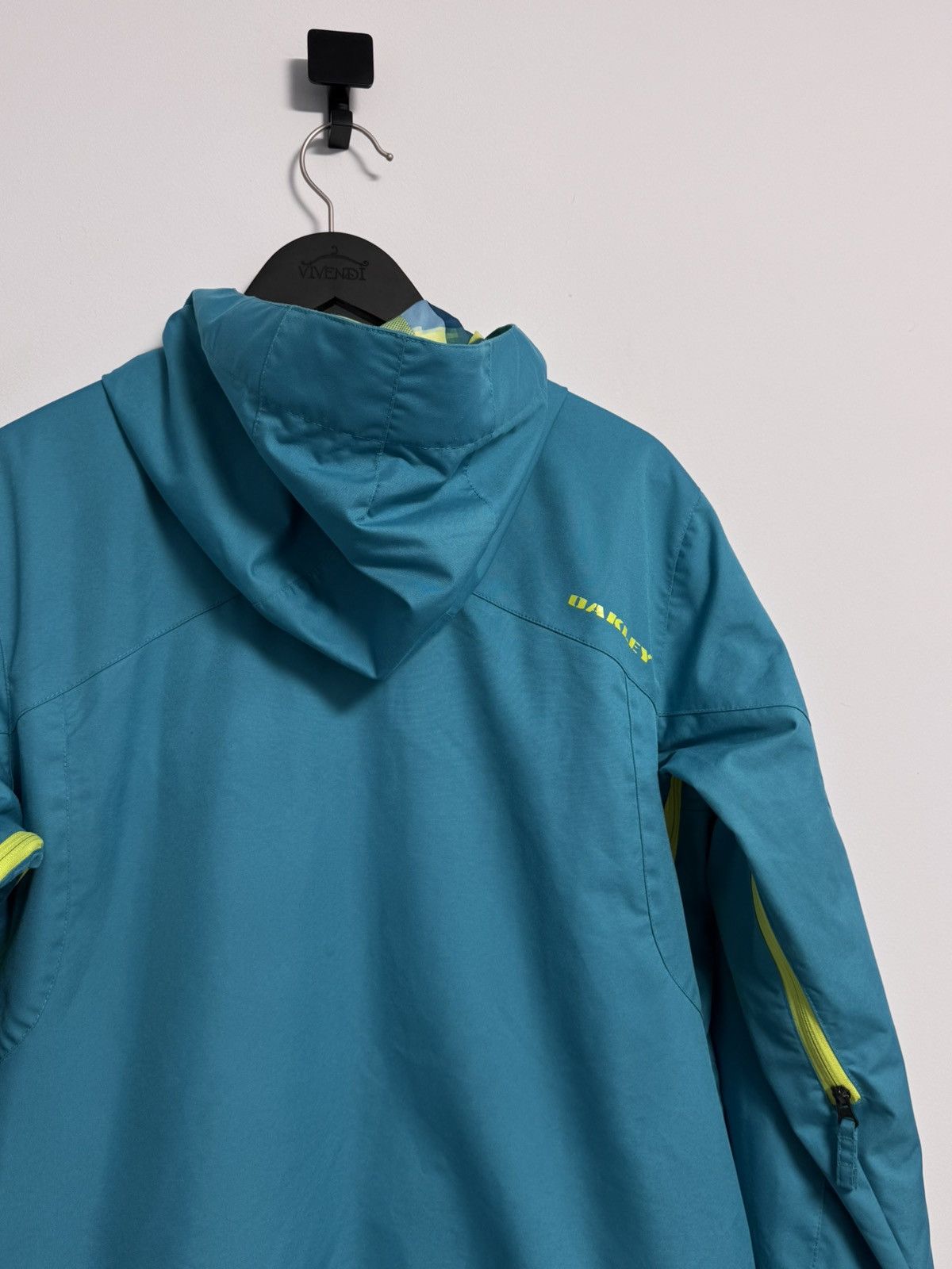 Vintage Oakley Vintage Outdoor Jacket Rare Size US S / EU 44-46 / 1 - 18 Thumbnail