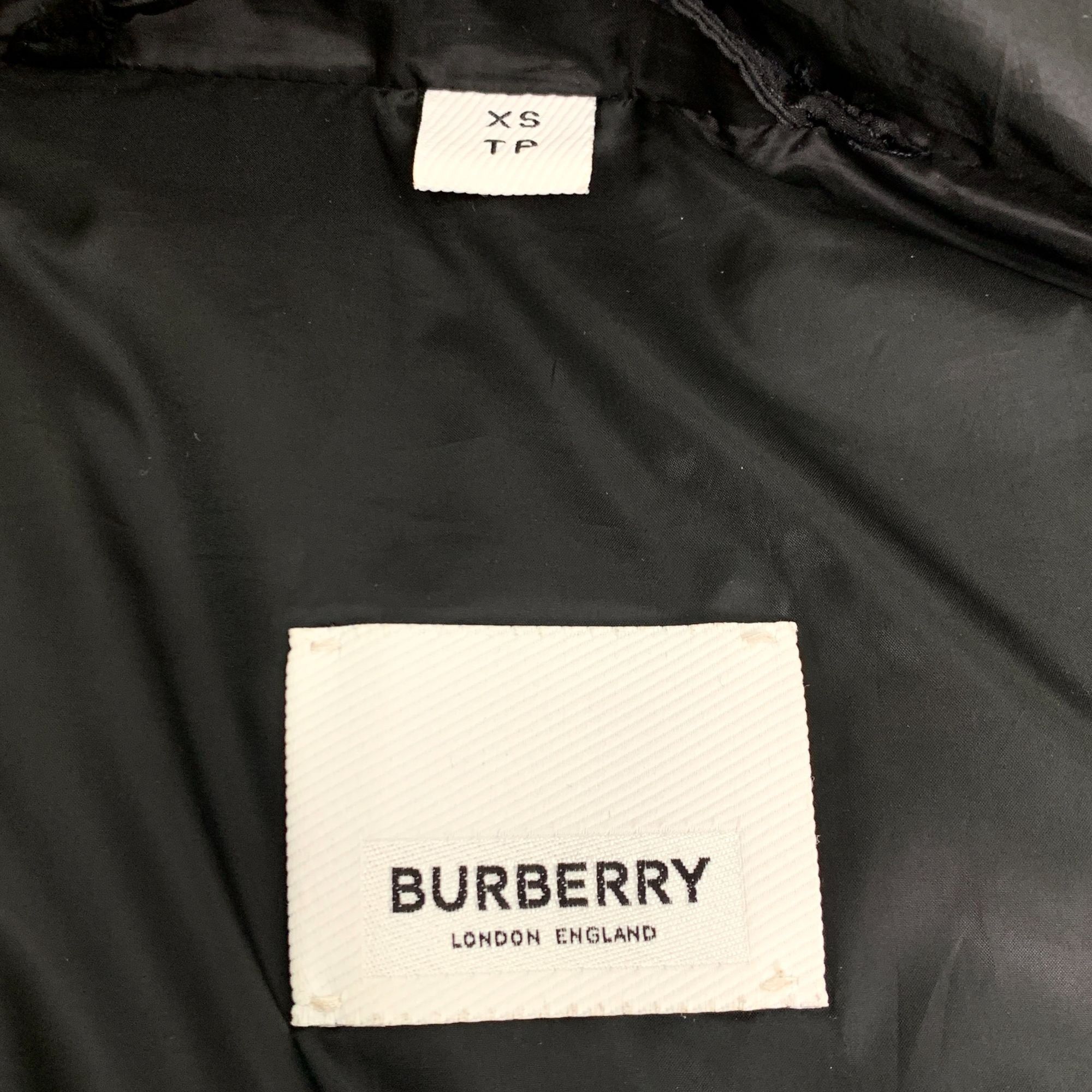 Burberry Louis Vuitton Striped Wool Fringe Scarf (193x137cm) Size US XS / EU 42 / 0 - 2 Thumbnail
