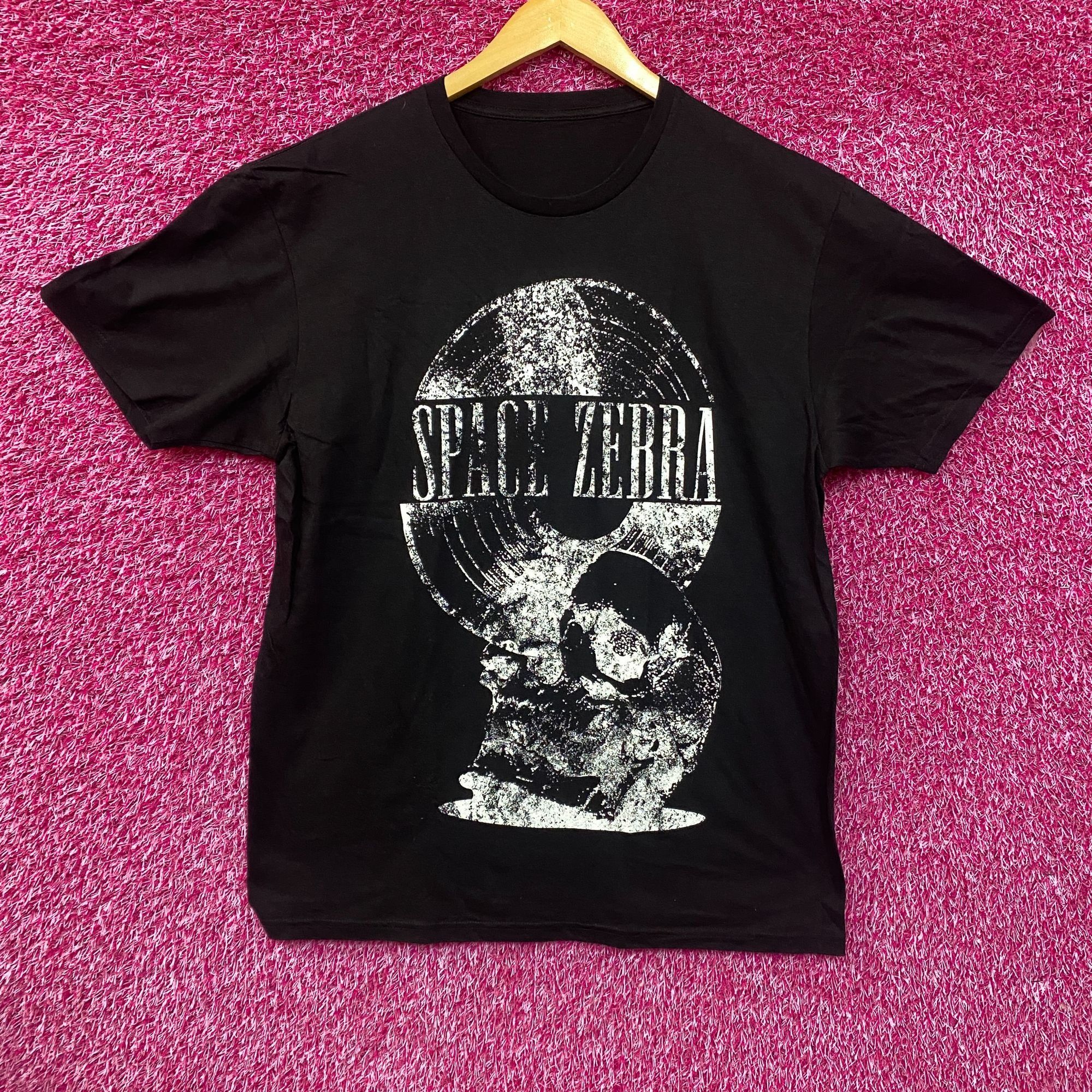 Band Tees Space Zebra Broken Records Rock Band T-Shirt Large Size US L / EU 52-54 / 3 - 1 Thumbnail