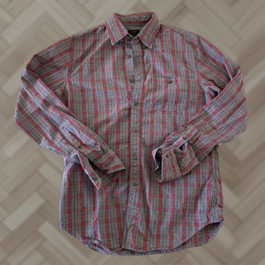 J.Crew J.CREW Plaid Long Sleeve Button-Up Shirt Men S Gray Red Size US S / EU 44-46 / 1 - 1 Thumbnail