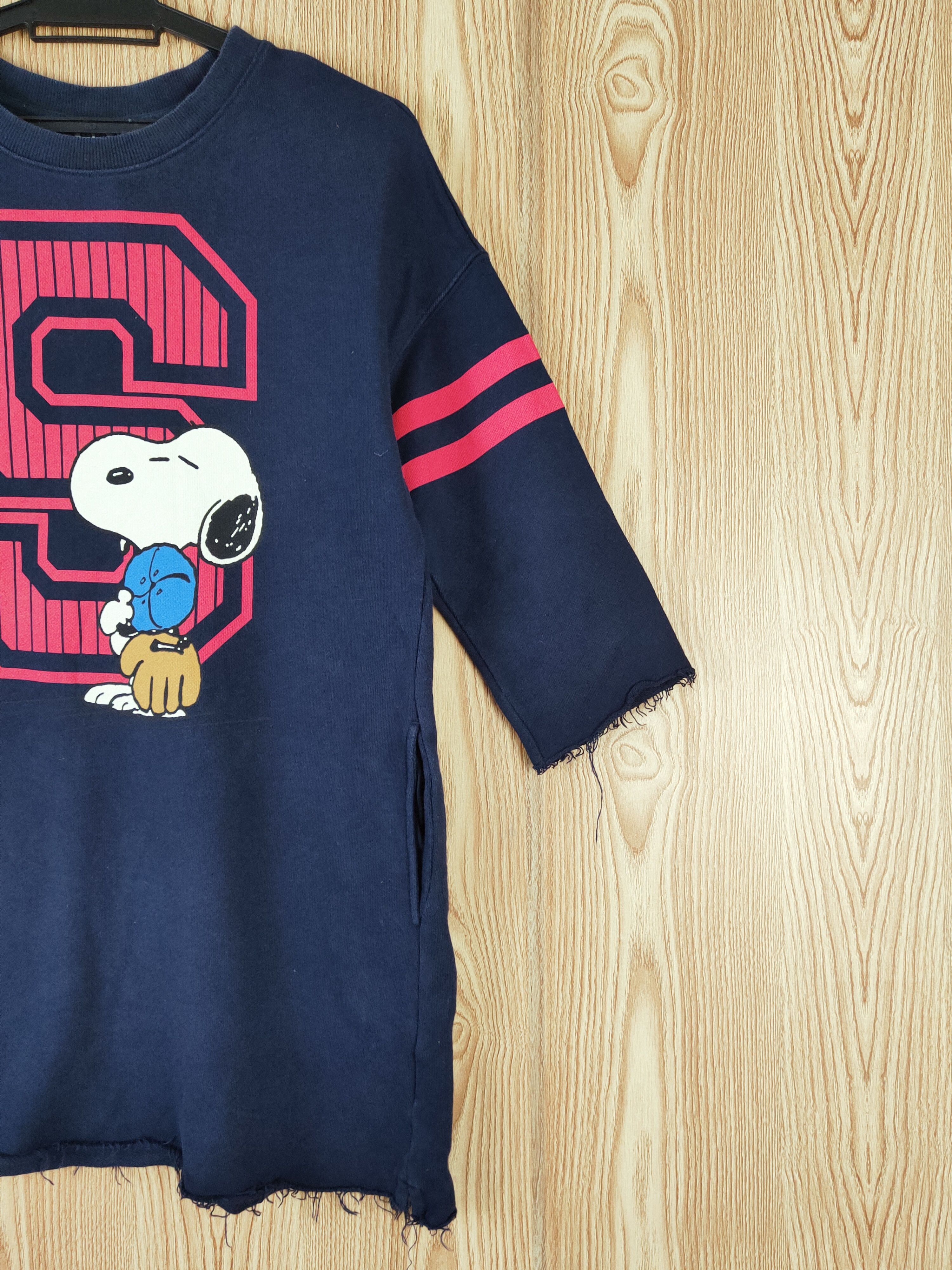 Japanese Brand × Peanuts × Vintage Uniqlo-Peanuts Navy Snoopy Sweatshirts #W174 Size S / US 4 / IT 40 - 6 Thumbnail