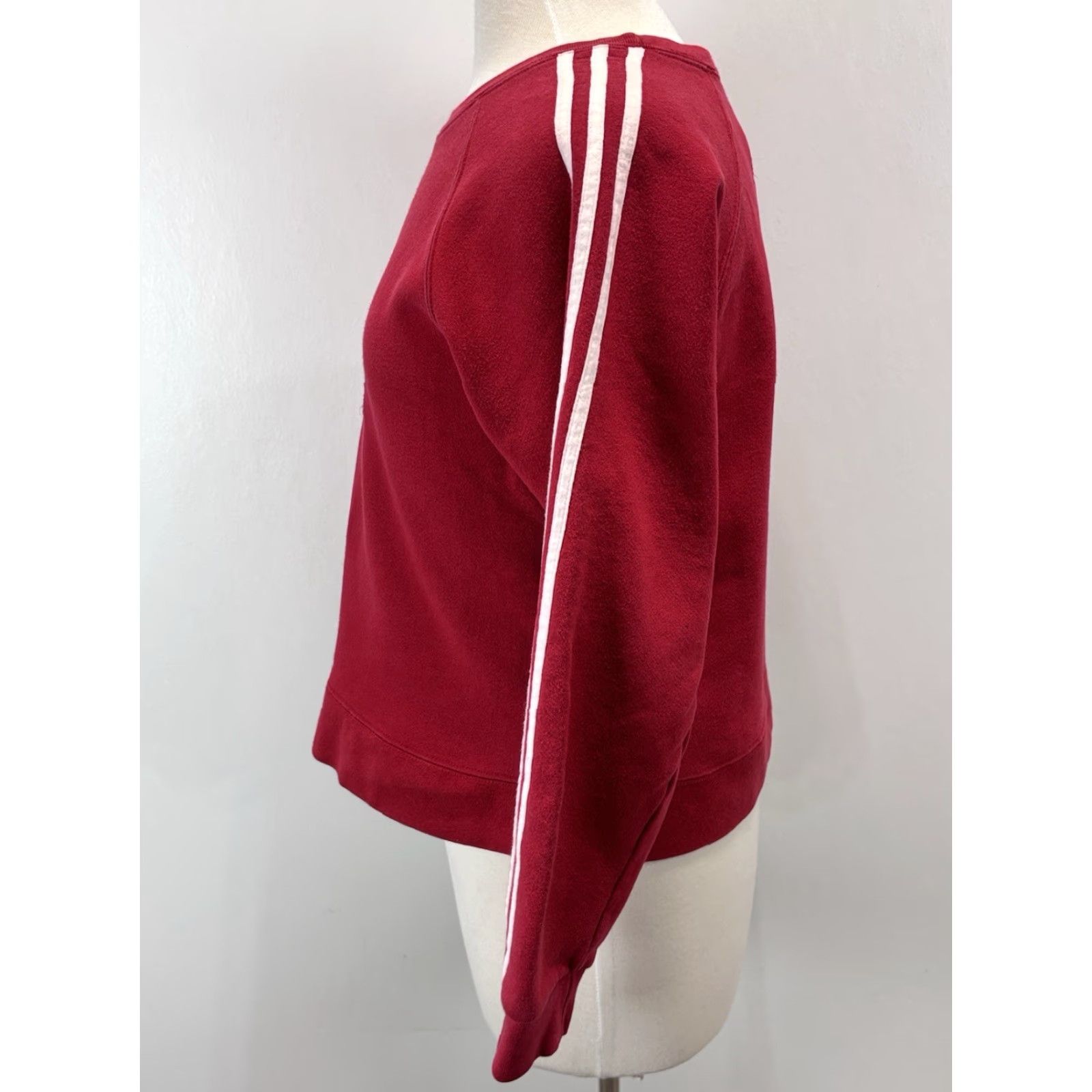 Adidas VINTAGE Adidas Sweatshirt Women’s Small Red 3-Stripe Crew Neck 90s Y2K Pullover Cotton Blend Girls/ Womens S Size S / US 4 / IT 40 - 2 Thumbnail