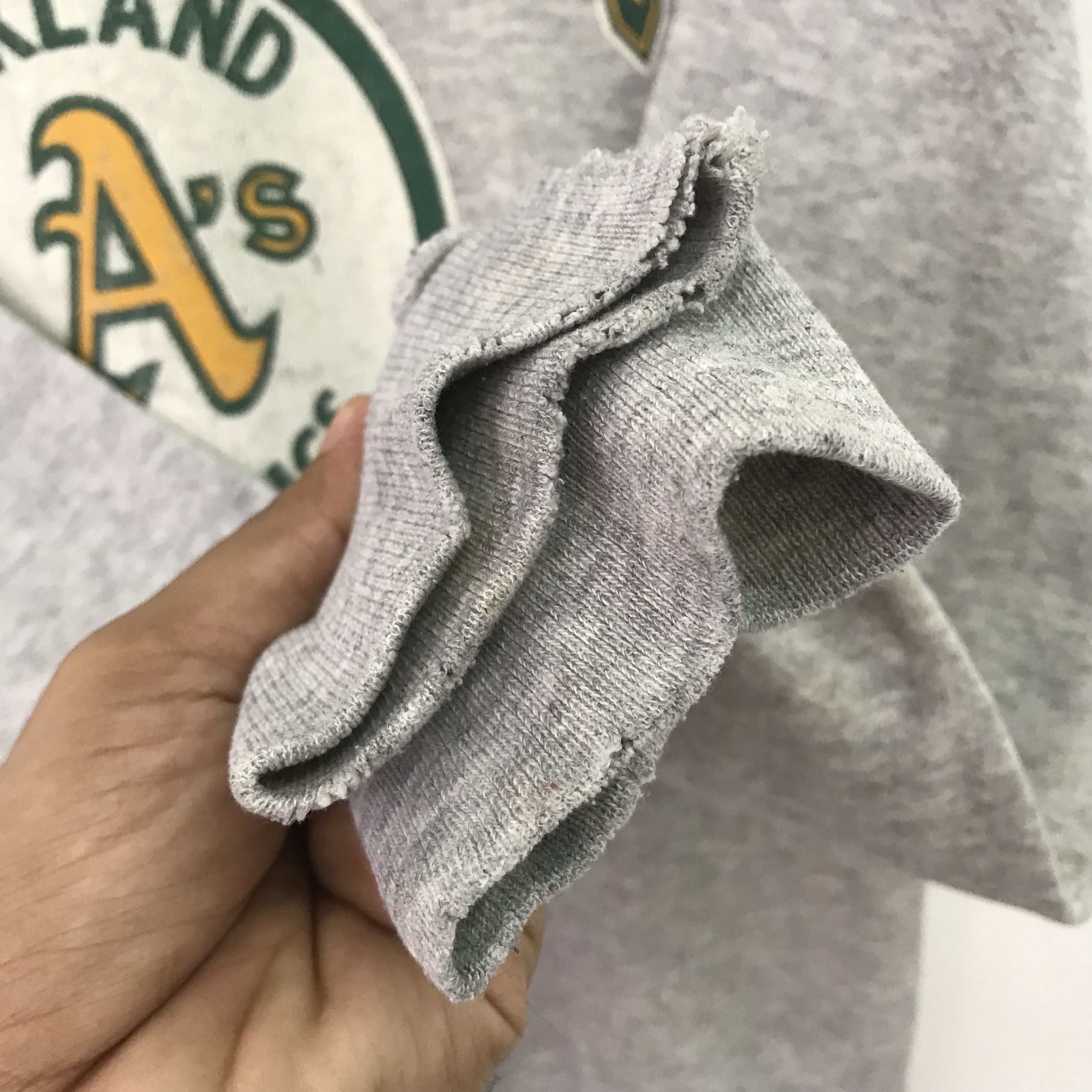 Vintage Vintage 90s Distressed Oakland Athletics Grey - 638 Size US M / EU 48-50 / 2 - 6 Thumbnail