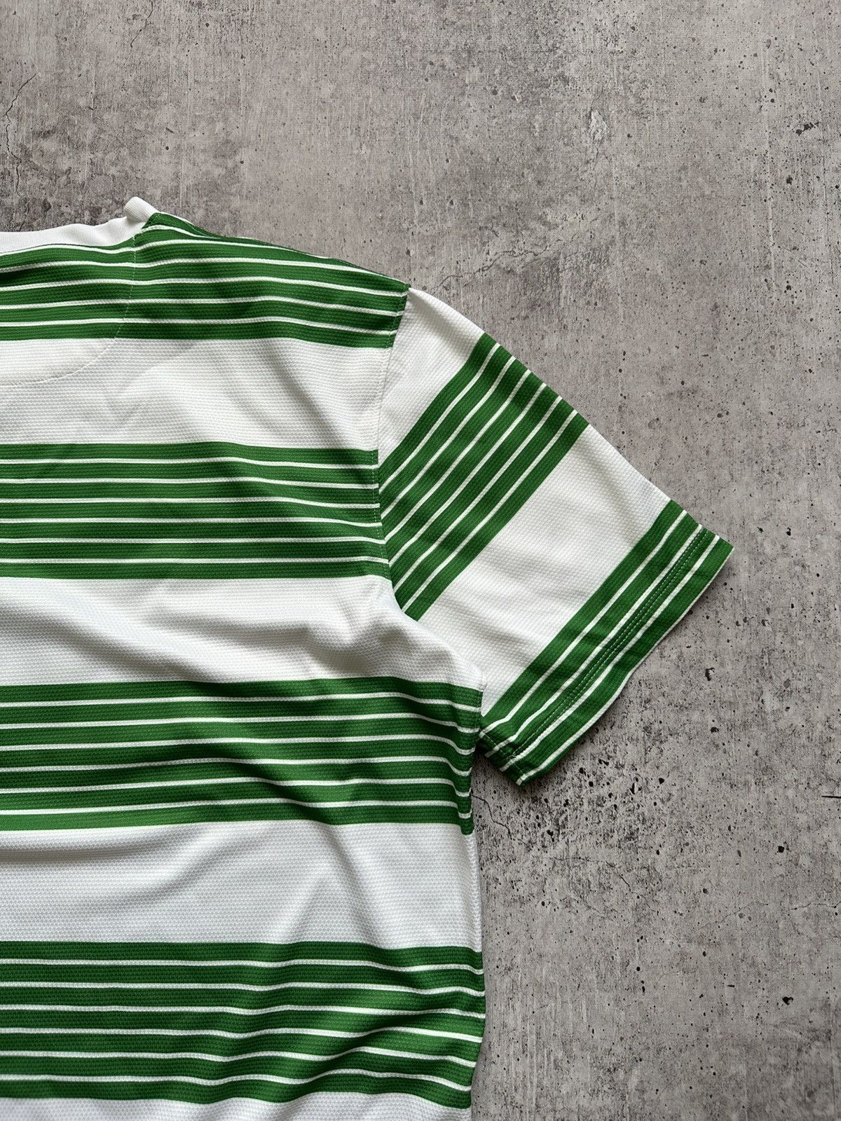 Nike 2013/15 Nike Celtic FC Home Soccer Jersey Size US XL / EU 56 / 4 - 14 Thumbnail