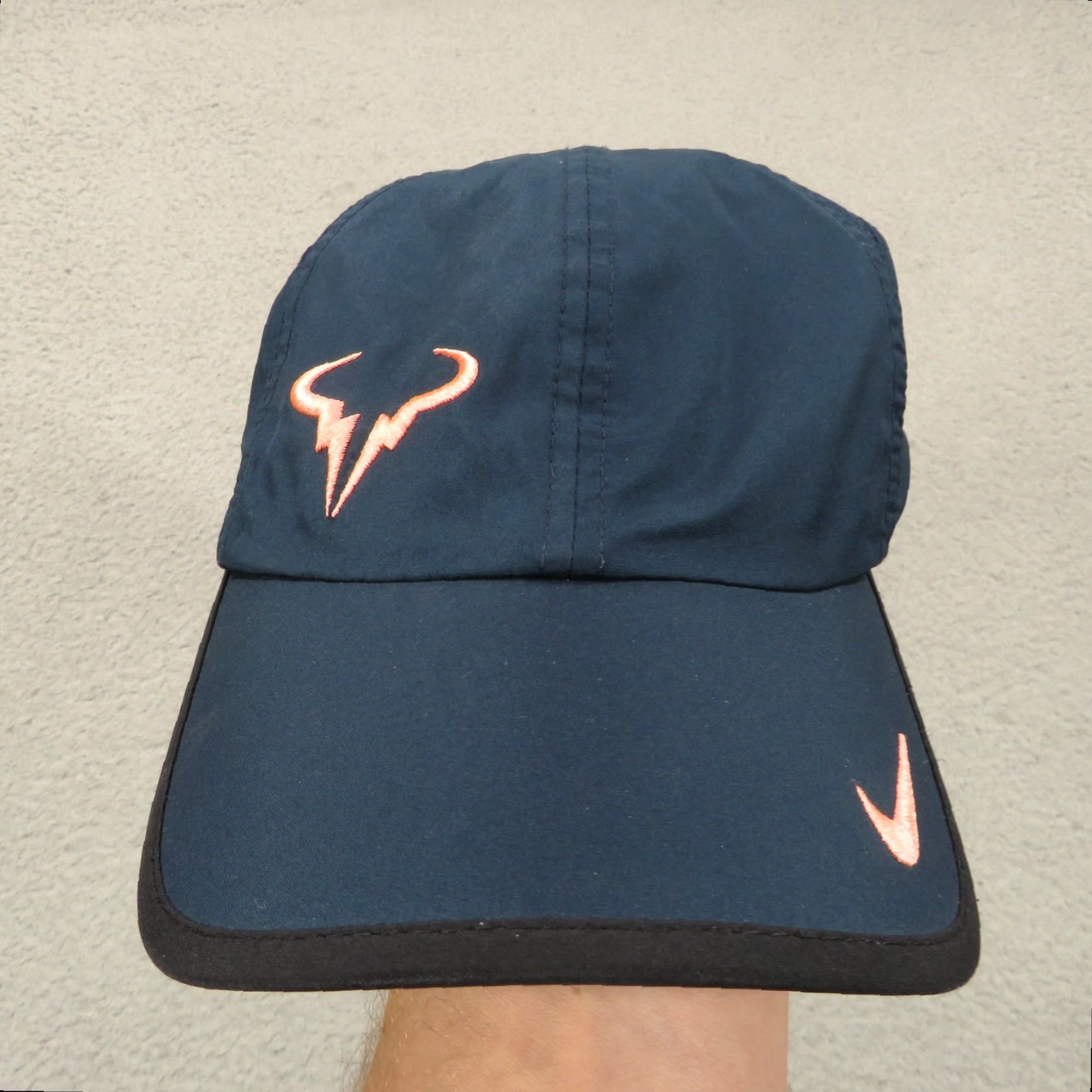 Nike Nike Hat Strap Back Navy Atomic Pink Featherlight Rafael Nadal 2013 US OPEN Men One Size Blue Baseball Cap Adjustable Lightweight Size ONE SIZE - 2 Thumbnail