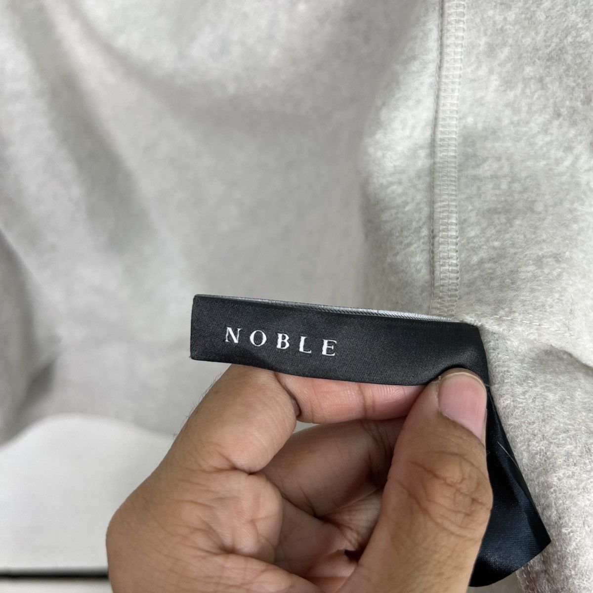 Other 🔥FREE SHIPPING🔥 NOBLE WOOL JUMPER MADE IN JAPAN Size US M / EU 48-50 / 2 - 11 Thumbnail