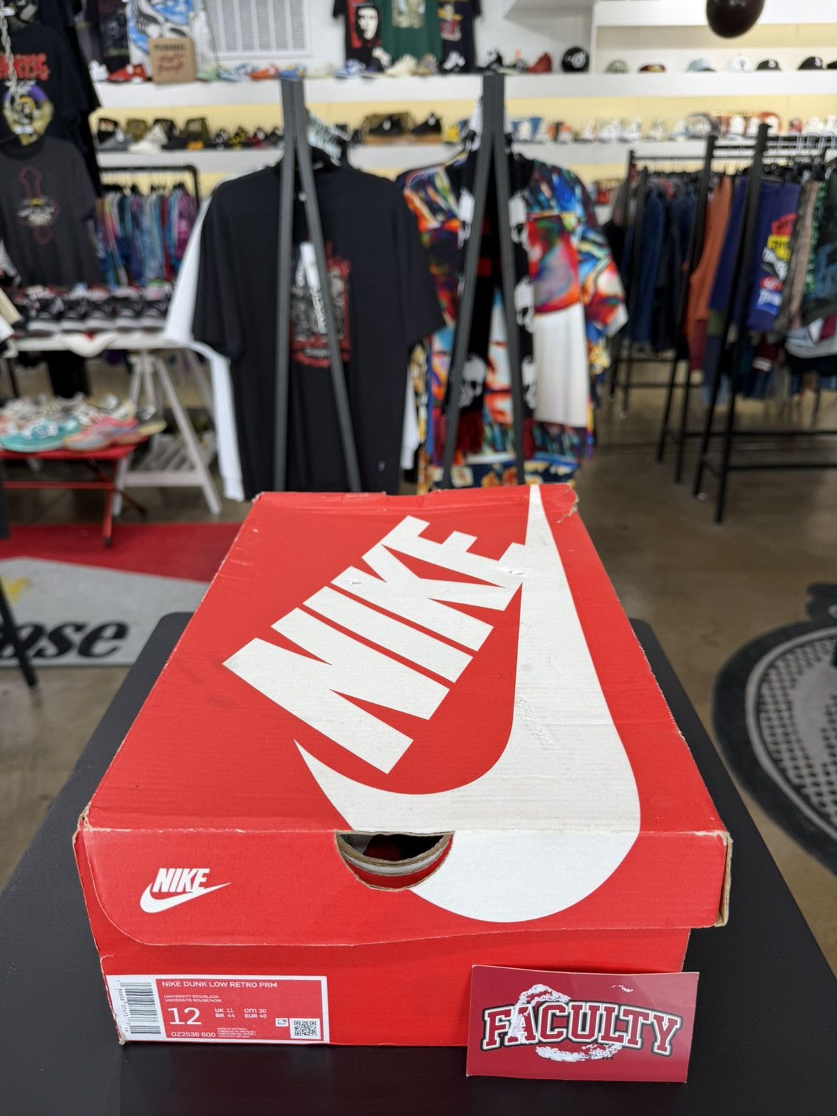 Nike Nike Dunk Low Chicago Split Size 12 (2023) Size US 12 / EU 45 - 13 Thumbnail