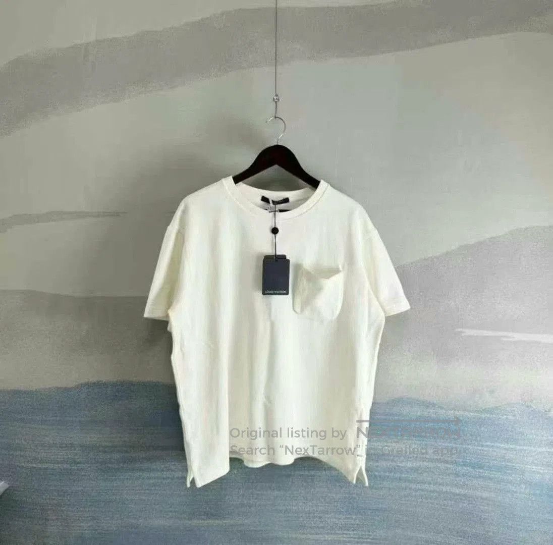Louis Vuitton louis vuitton white printed pocket t. Size US L / EU 52-54 / 3 - 1 Thumbnail