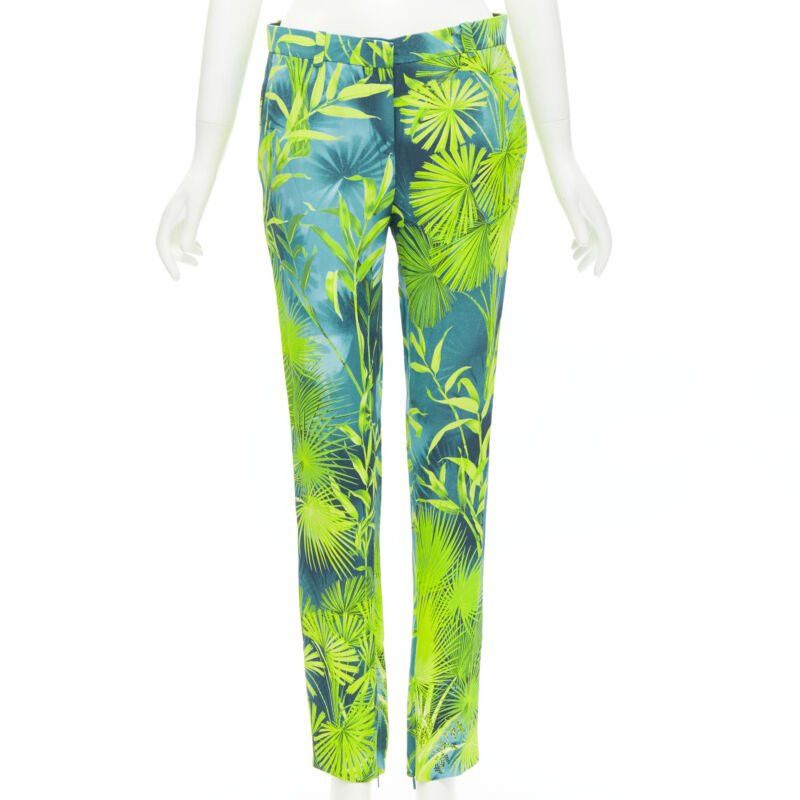 Versace new VERSACE 2020 Runway Jlo Jungle green tropical print viscose pants IT36 XS Size 25" / US 0 / IT 36 - 1 Thumbnail