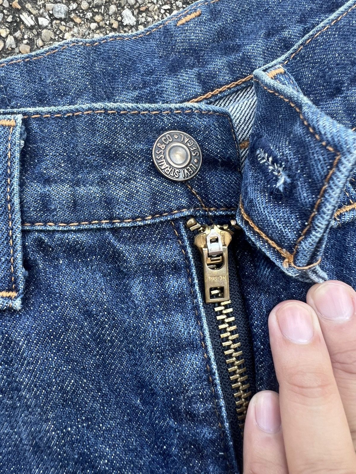 Levi's Vintage Clothing Vintage Levis 551Z Selvedge Denim Size US 29 - 9 Thumbnail