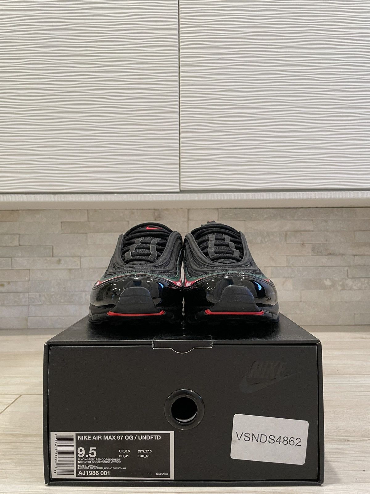 Nike × Undefeated Nike Air Max 97 OG x Undefeated Size US 9.5 / EU 42-43 - 2 Thumbnail