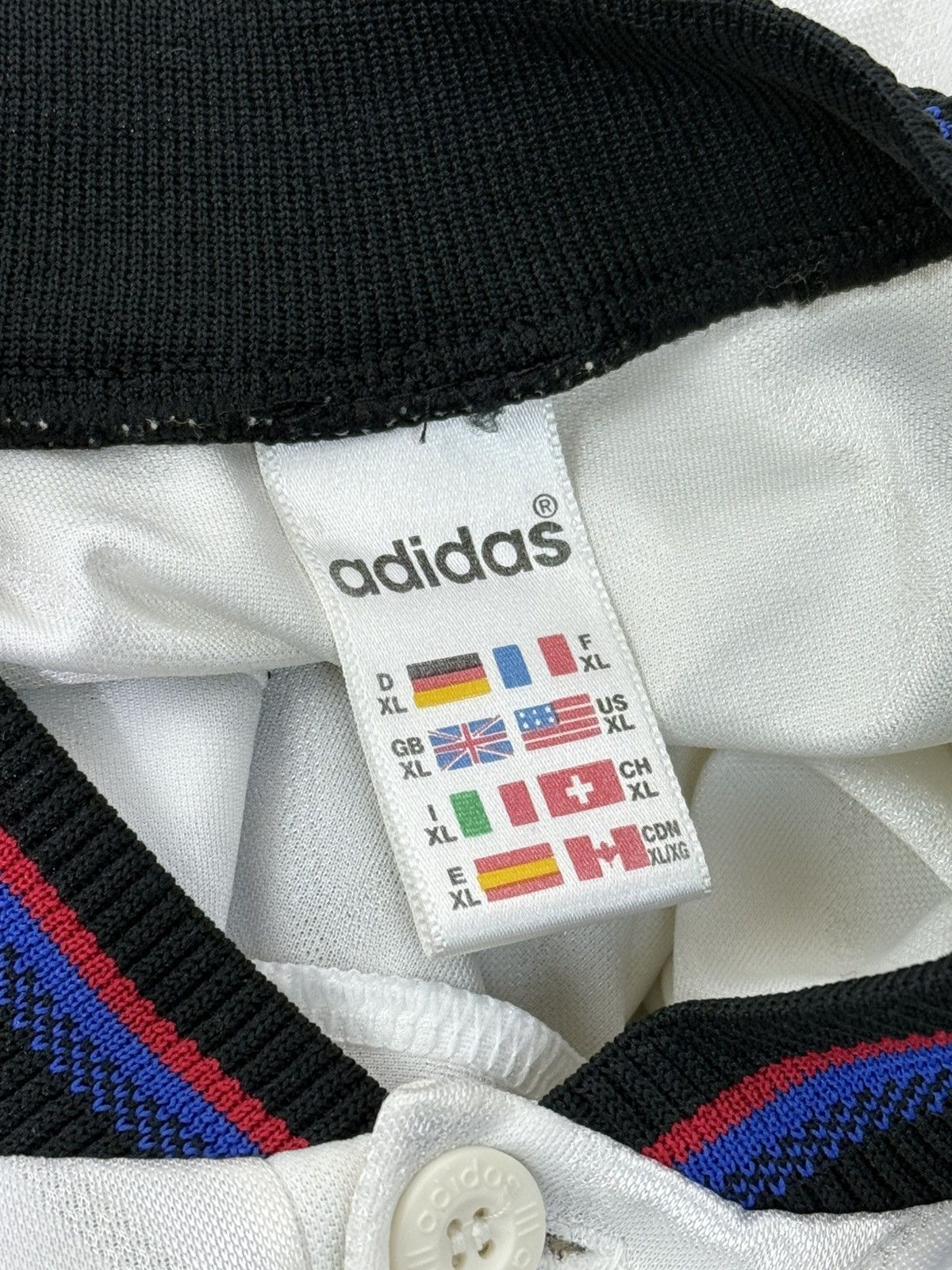 Adidas 90s Adidas FC Bayern Munchen 1996/97/98 Away Soccer Jersey Size US XL / EU 56 / 4 - 8 Thumbnail