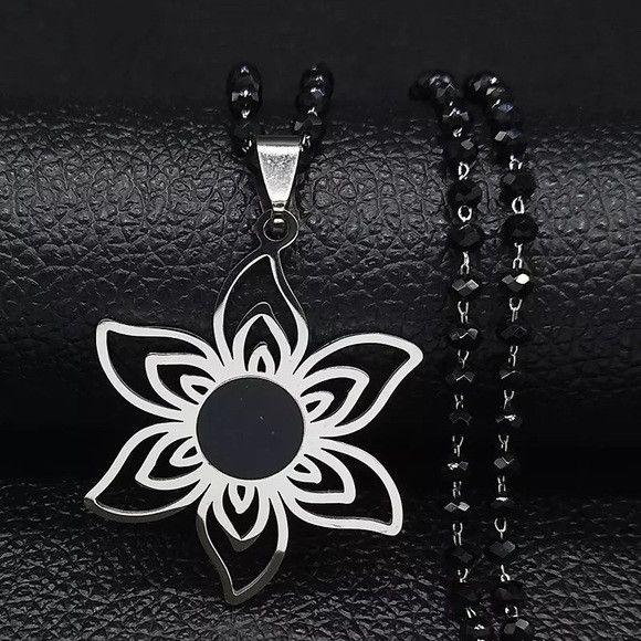 The Unbranded Brand Women Stainless Steel Flower Necklace Size ONE SIZE - 1 Thumbnail