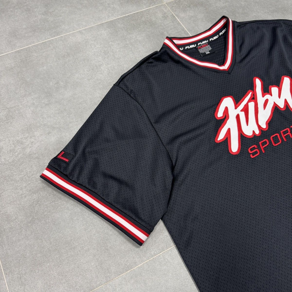 Fubu Fubu Sports Big Logo Jersey T-Shirt Men Size 2XL Size US XXL / EU 58 / 5 - 2 Thumbnail
