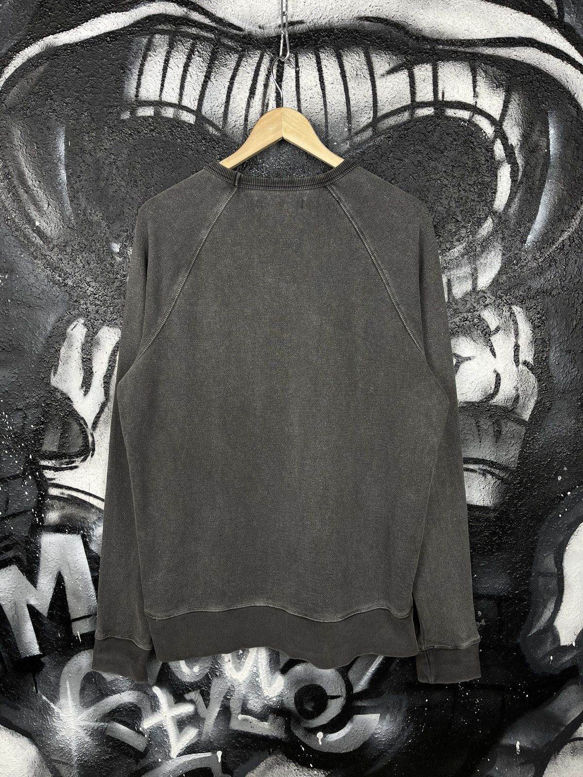 Outerknown Outerknown Washed Grey Sweatshirt Men’s Size M Size US M / EU 48-50 / 2 - 5 Thumbnail