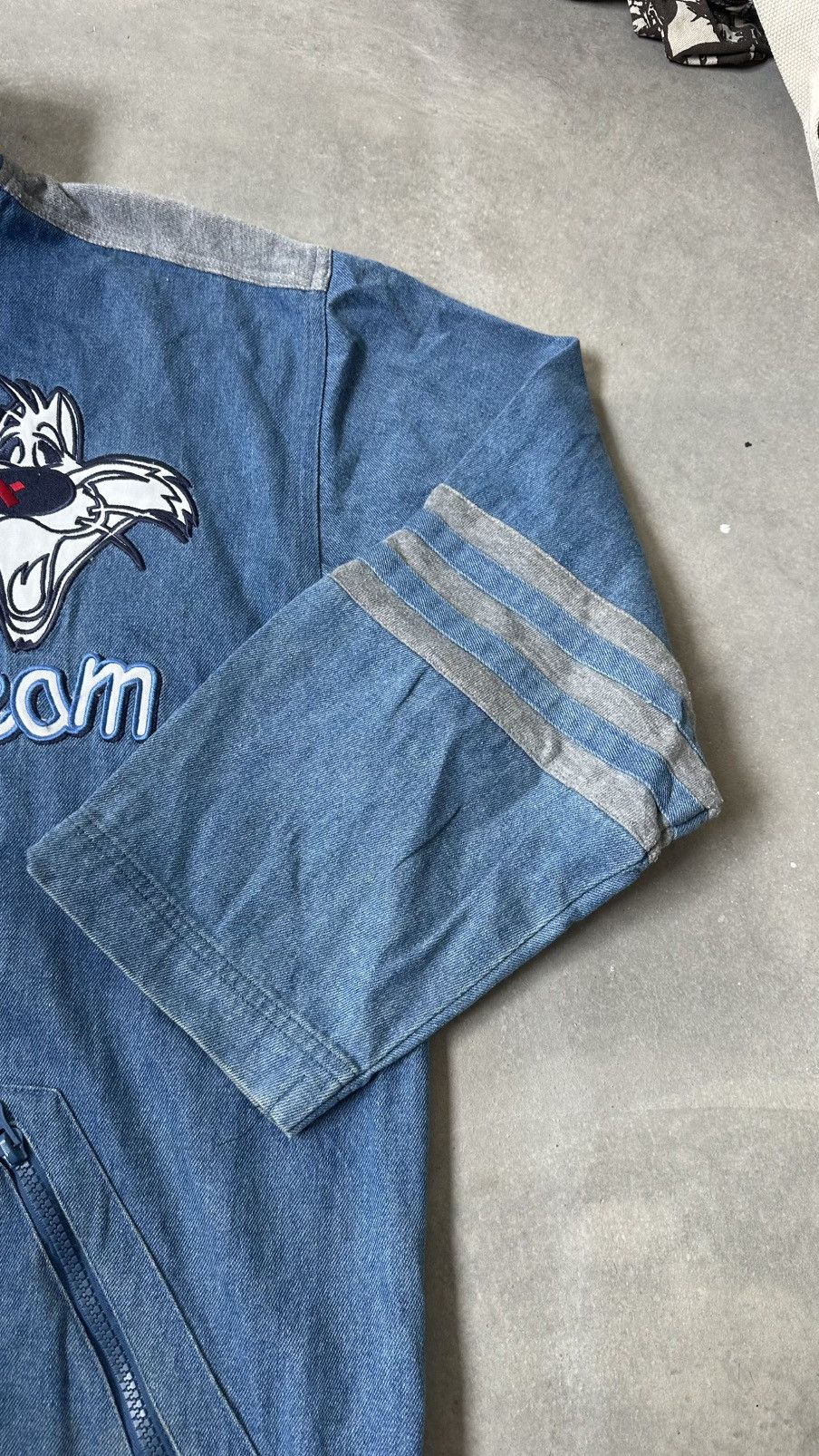 Cartoon Network VINTAGE NEW YORK CLUB DANIEL’S DREAM JACKET Size US L / EU 52-54 / 3 - 7 Thumbnail