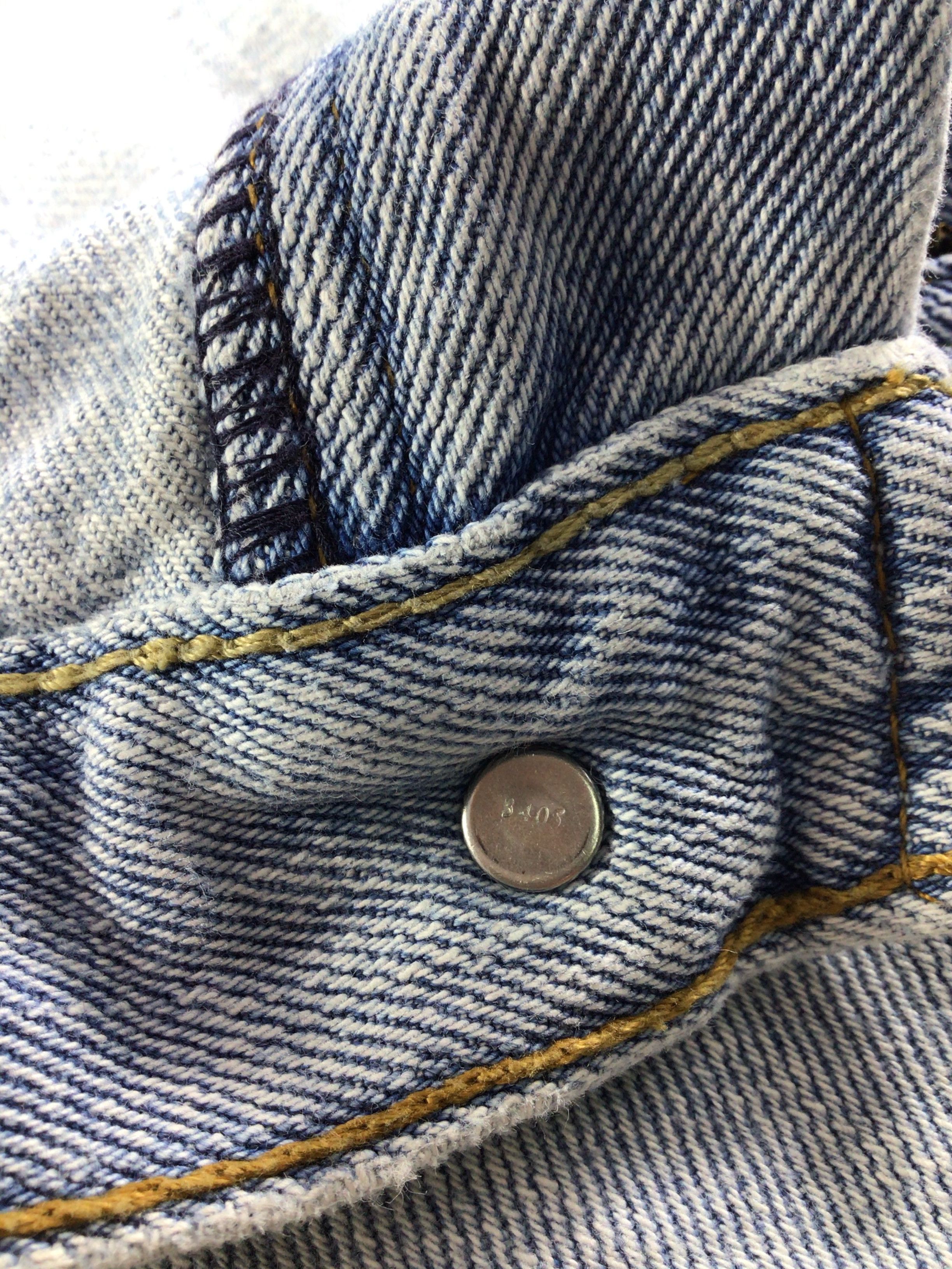 Levi's Vintage Levis 505 Jeans-J563 Size US 43 - 9 Thumbnail