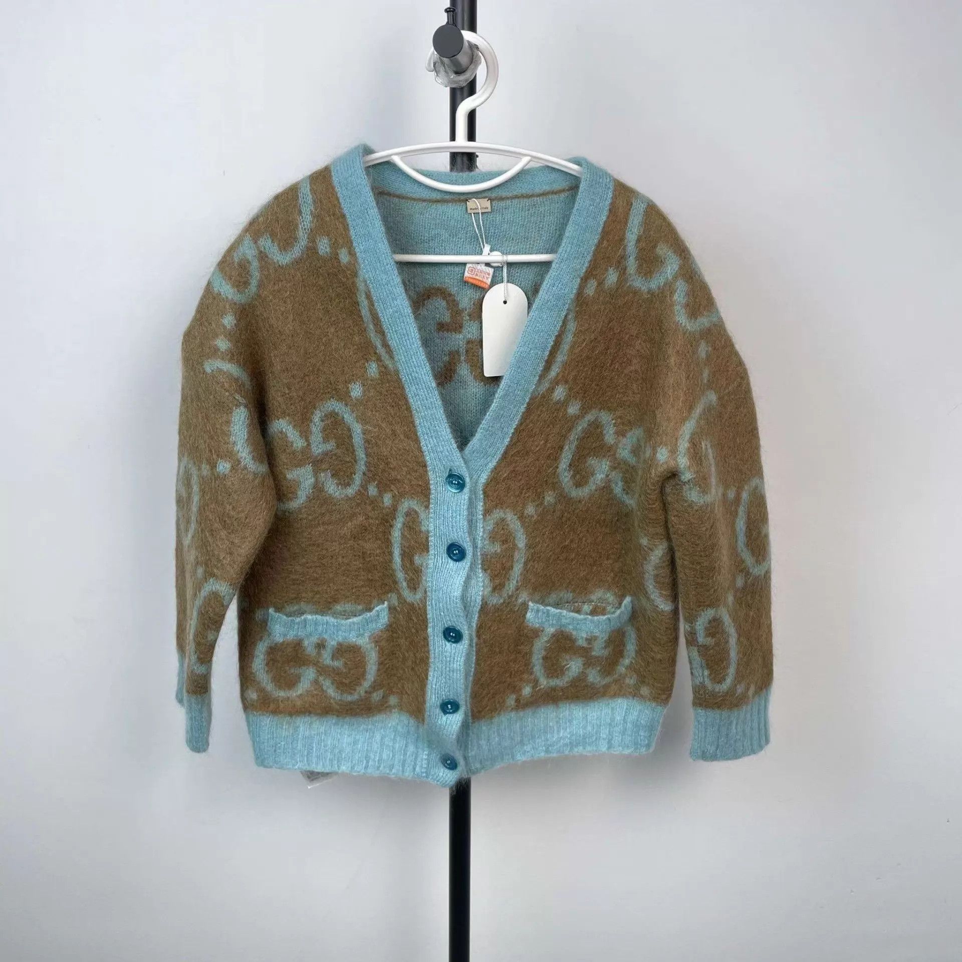 Gucci Gucci blue M cardigan 260206ZZLVB02 Size M / US 6-8 / IT 42-44 - 1 Thumbnail