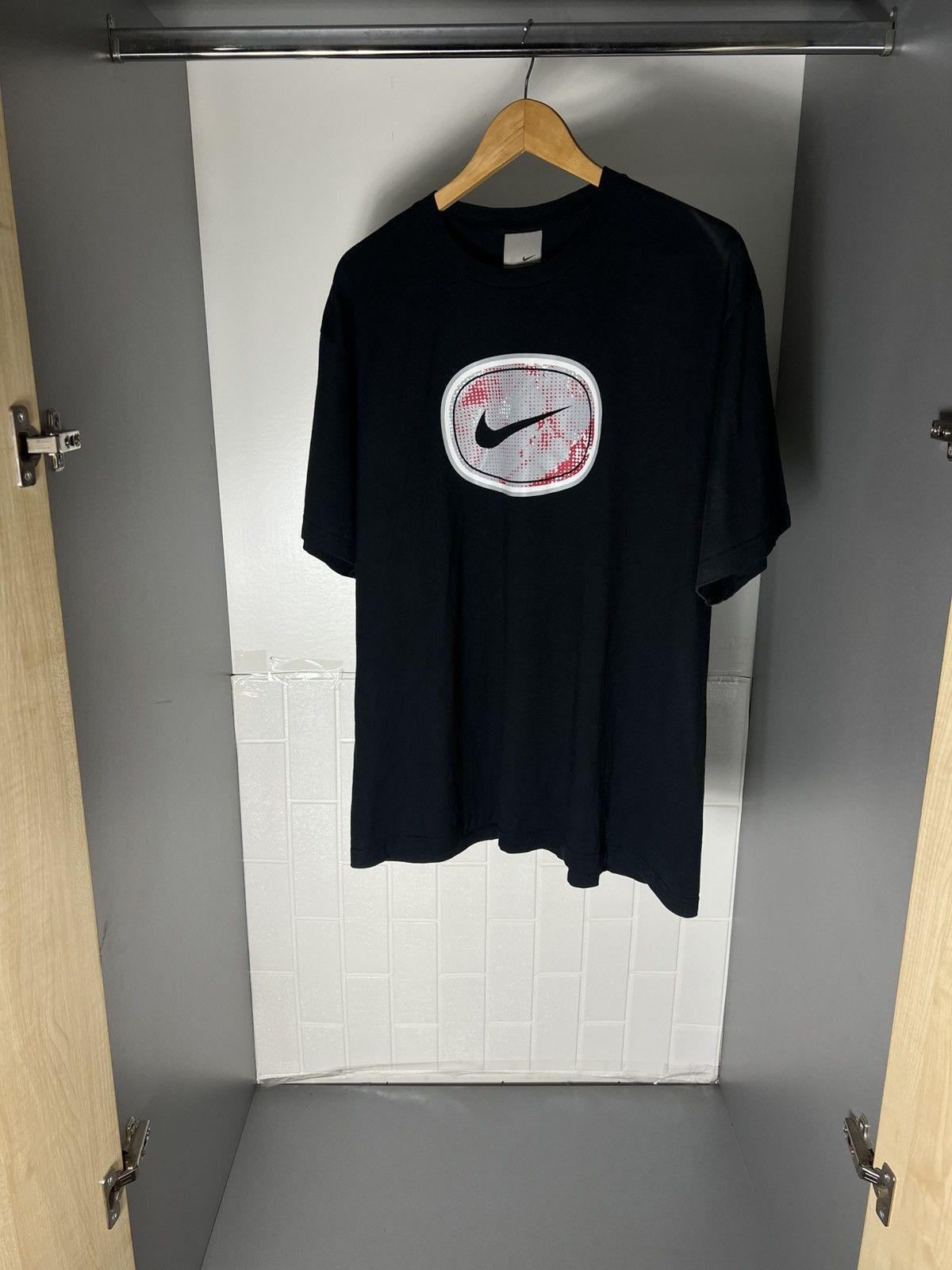 Nike VINTAGE NIKE BIG LOGO SWOOSH RETRO T-SHIRT DRILL Y2K 90s USA Size US XL / EU 56 / 4 - 10 Thumbnail