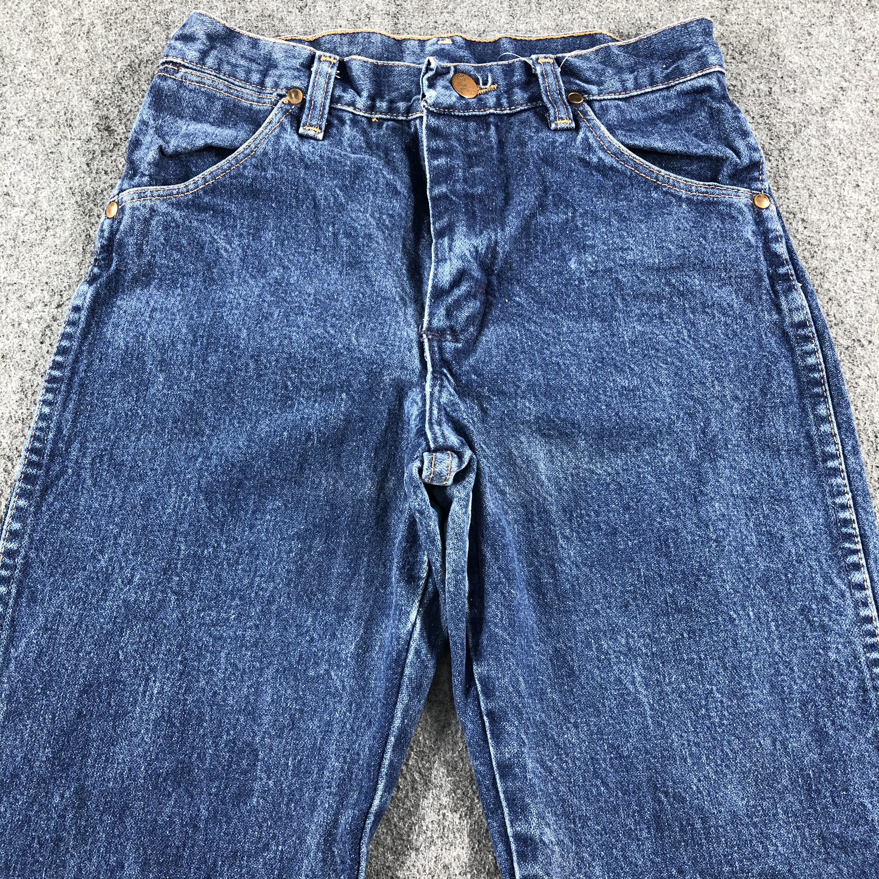 Vintage Vintage Blue Wash Wrangler Jeans-J2404 Size US 26 / EU 42 - 3 Thumbnail