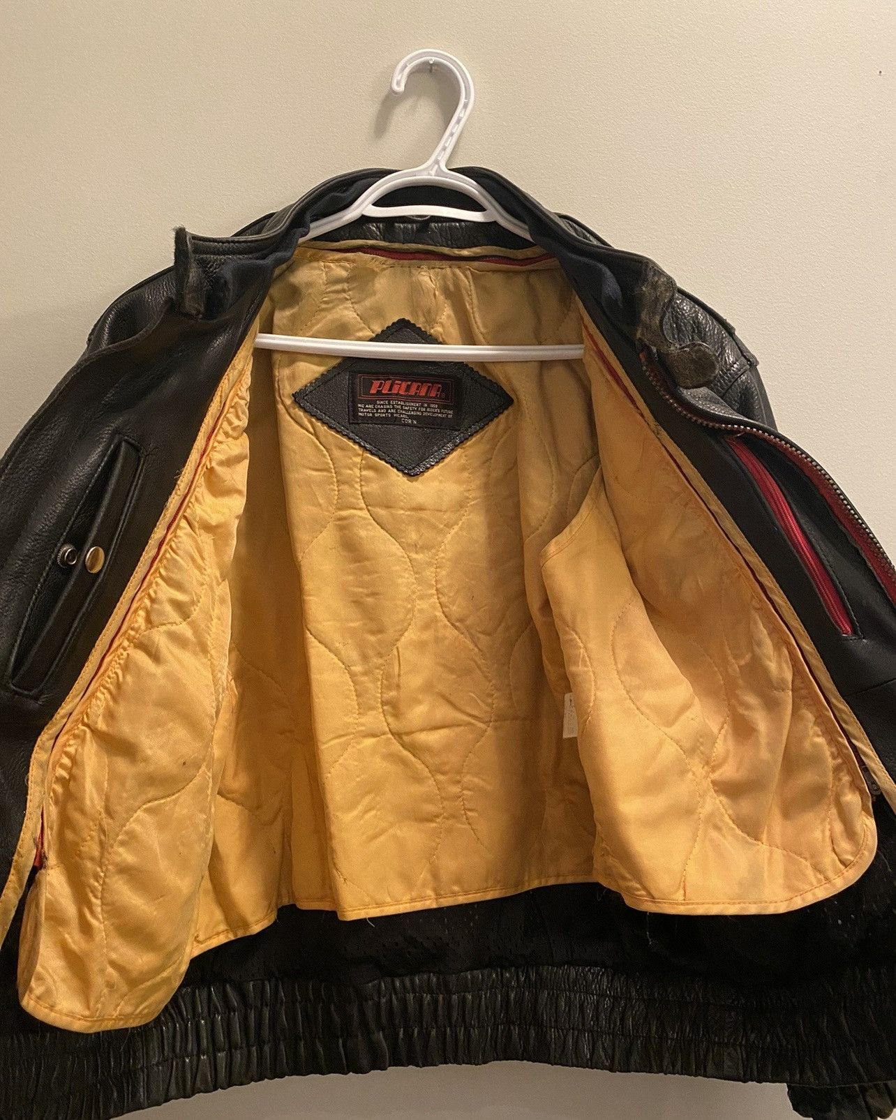 Vintage VINTAGE SUZUKI LUCKY STRIKE LEATHER RIDING JACKET Size US L / EU 52-54 / 3 - 8 Thumbnail