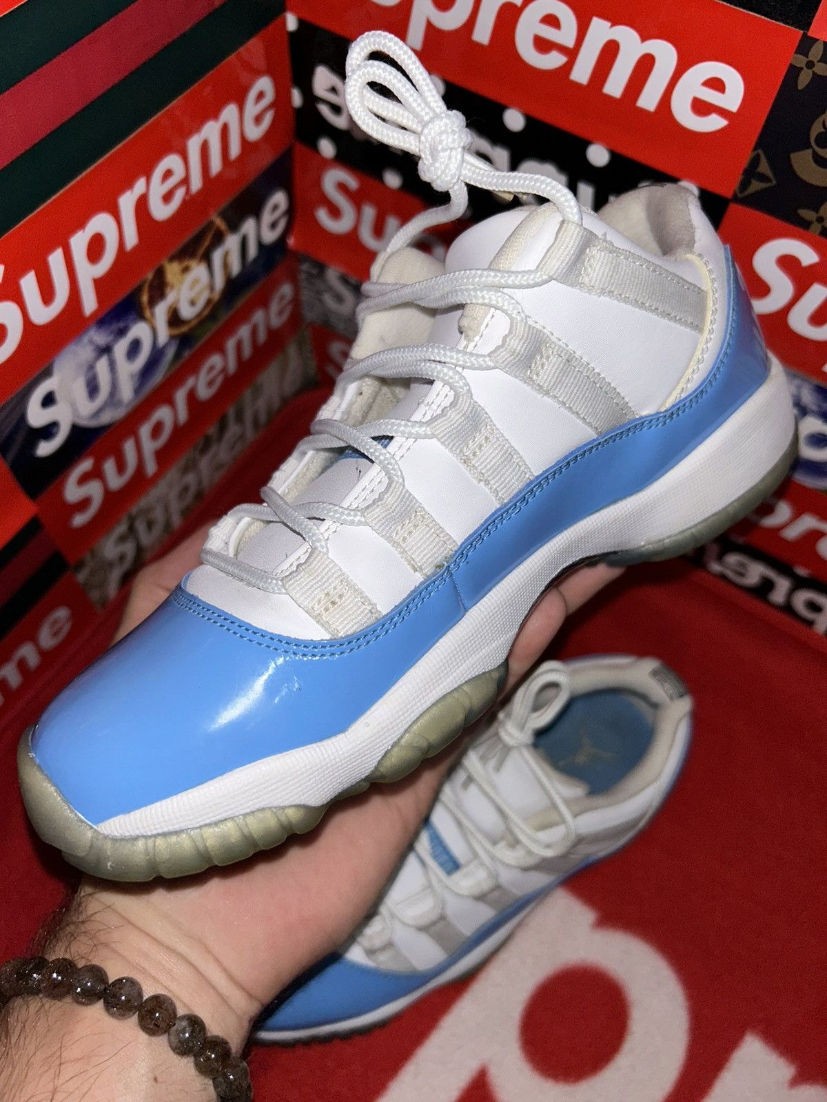 Jordan Brand Jordan 11 Retro Low University Blue (GS) 528896-106 size 4y Size US 5 / EU 37 - 10 Thumbnail