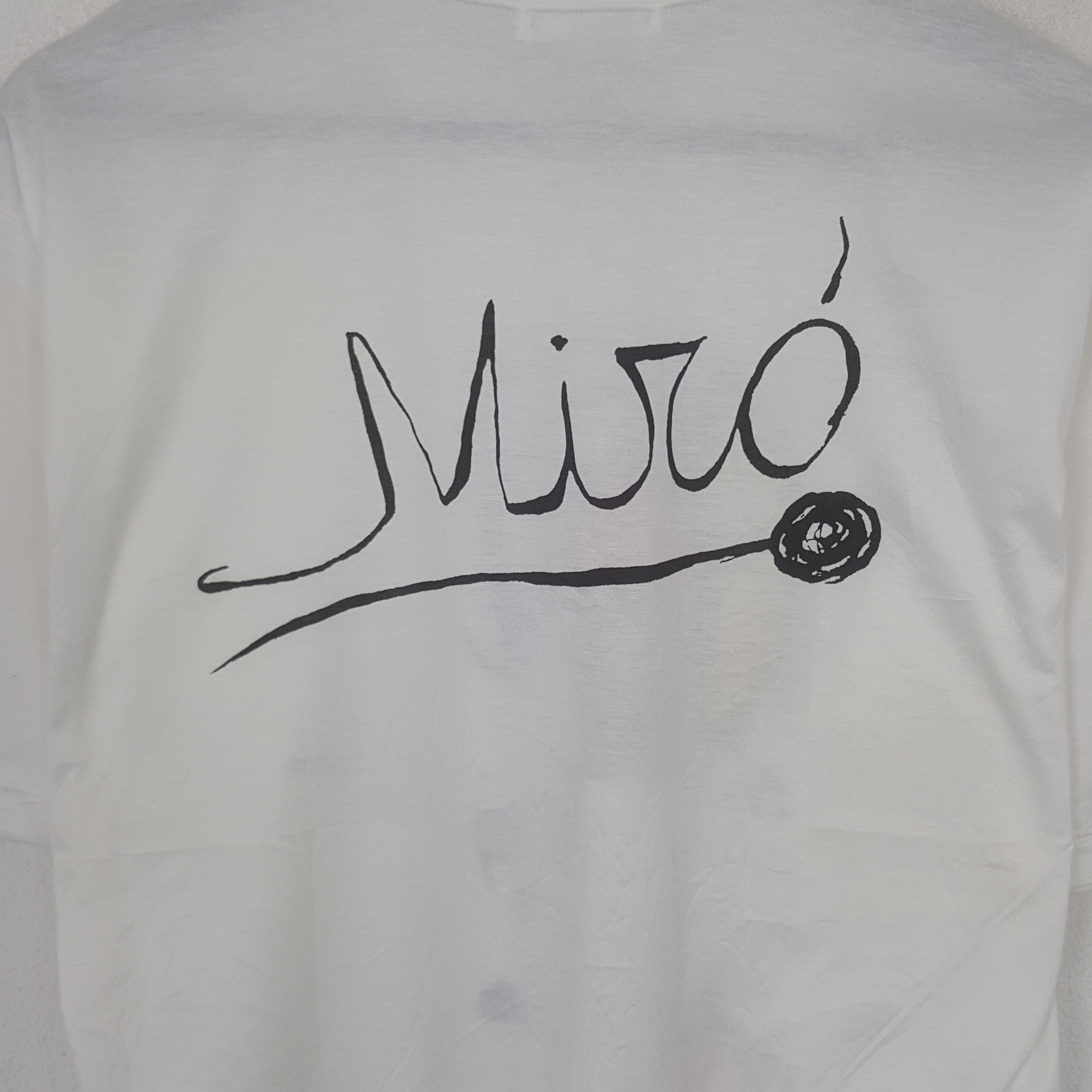 Other Vintage Fundacio Pilar Joan miro A Mallorca Tshirt Size US M / EU 48-50 / 2 - 4 Thumbnail