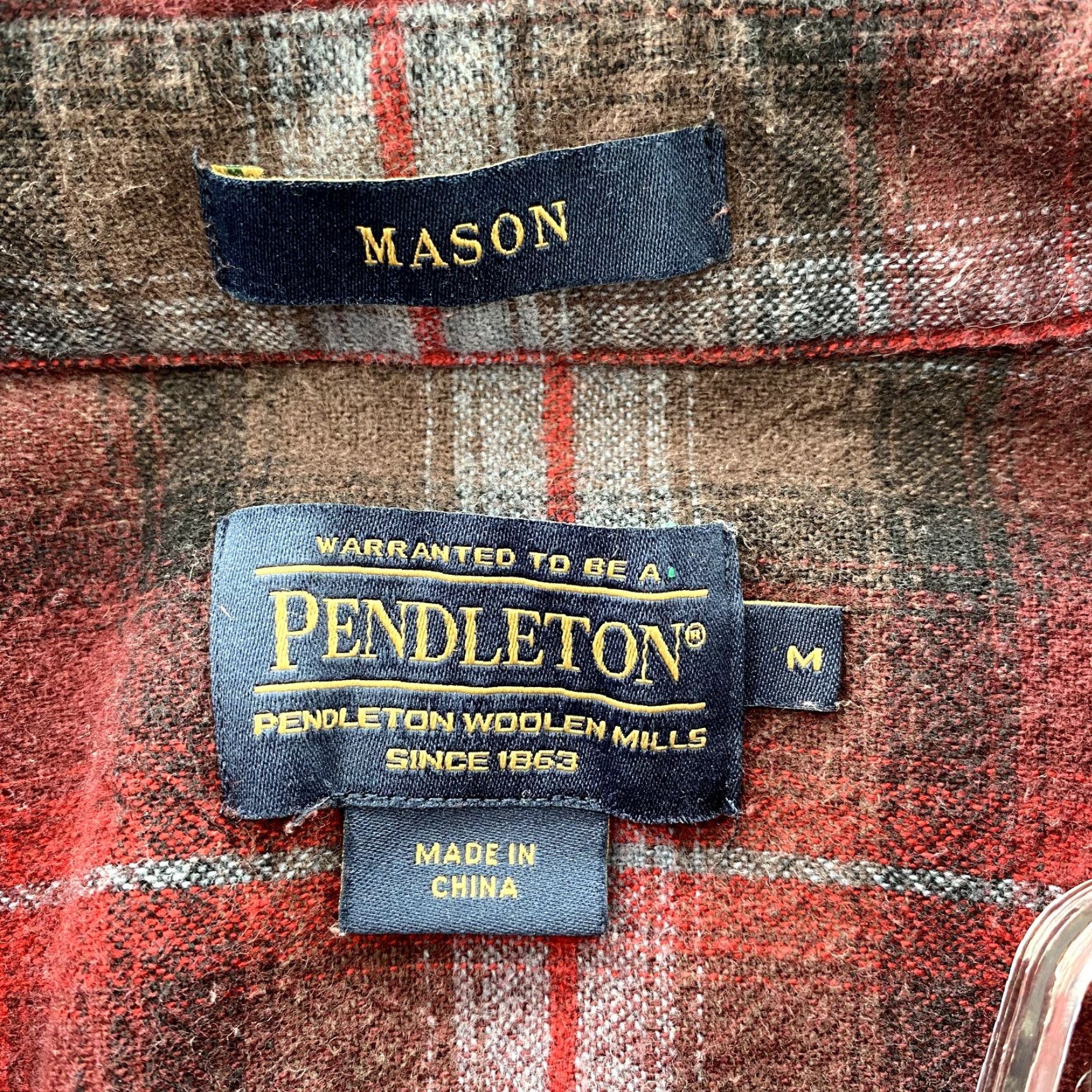 Pendleton Pendleton Mason Flannel Shirt Men's Medium Red Plaid Chamois Gorpcore Cabin Core Shirt Mens M Red Plaid Pendleton Mason Flannel Shirt Size US M / EU 48-50 / 2 - 3 Thumbnail