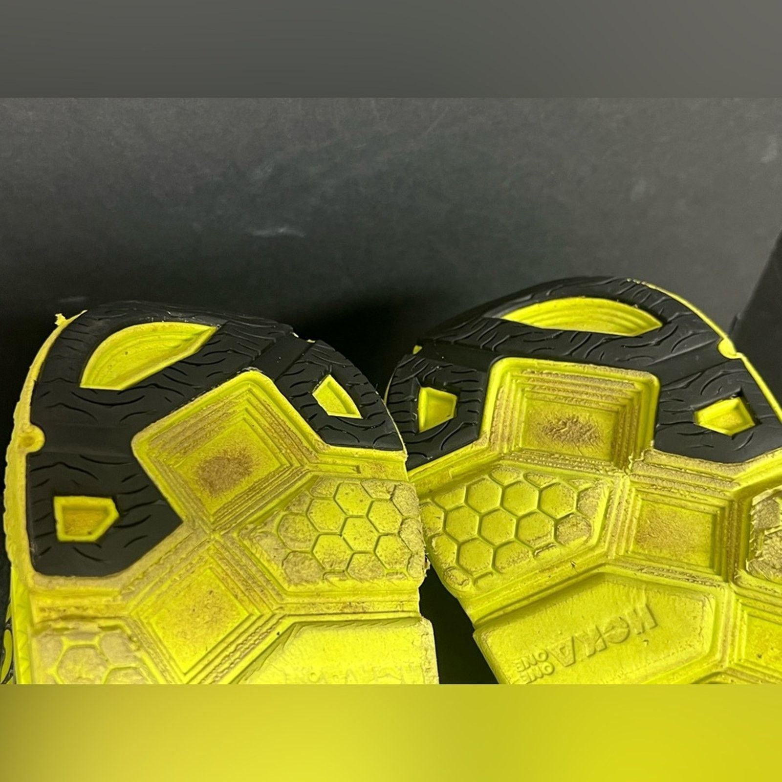 Hoka Hoka Clifton 2 Men’s 13 Grey Acid Yellow Running Shoes EUC Size US 13 / EU 46 - 10 Thumbnail