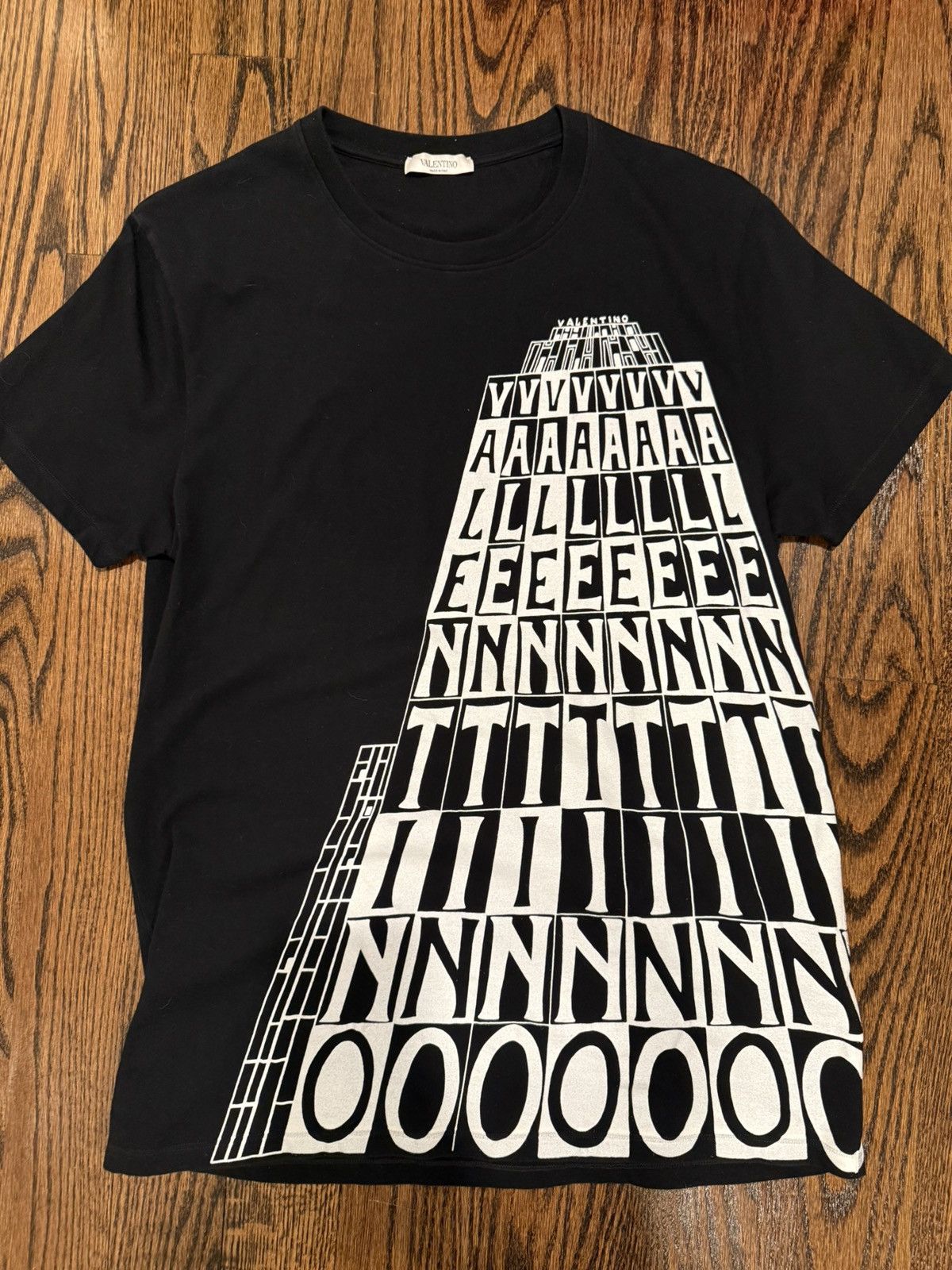 Valentino Valentino black t shirt Size US L / EU 52-54 / 3 - 1 Thumbnail