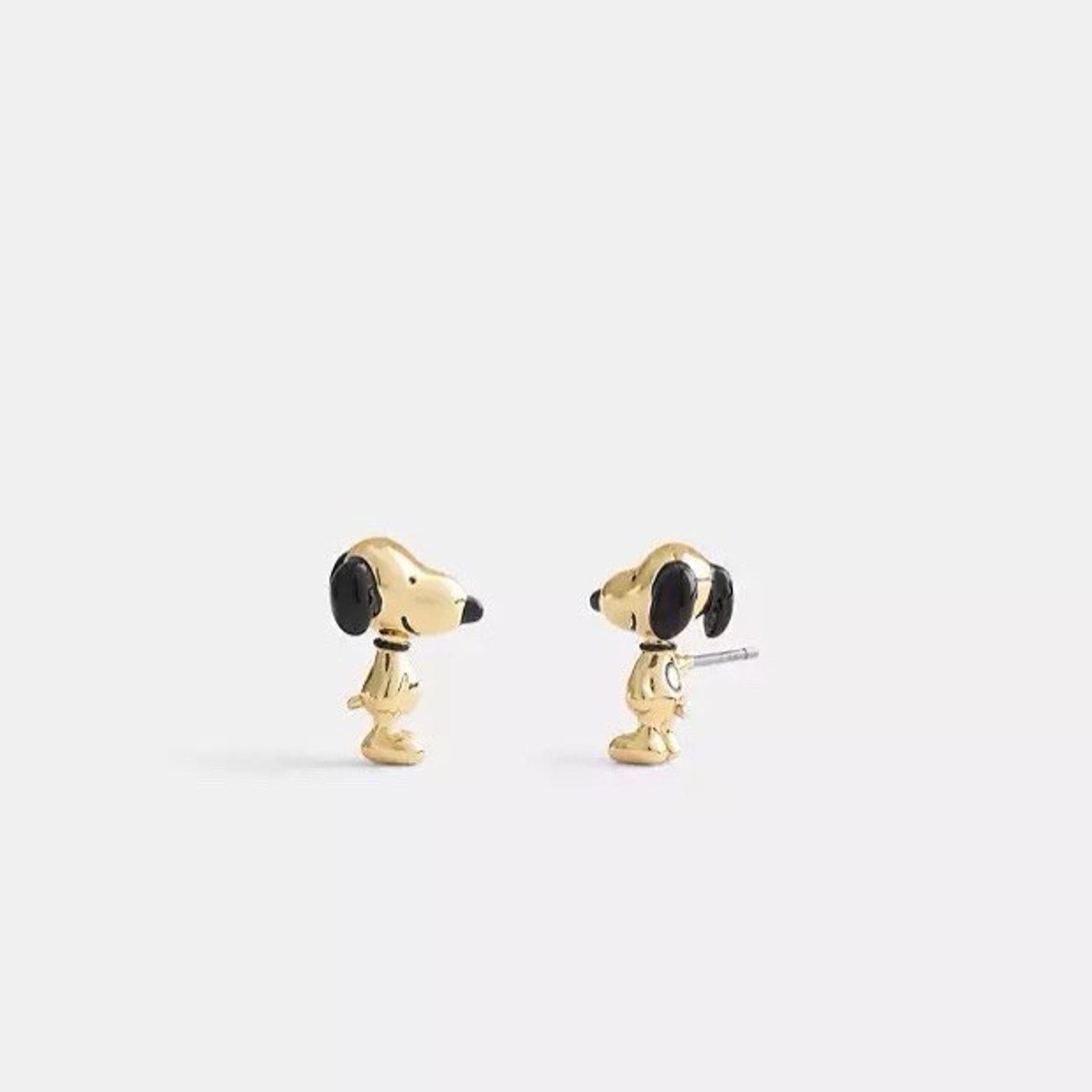 Coach NWT Coach X Peanuts Snoopy Stud Earrings Gold/Black CCA49 Size ONE SIZE - 5 Thumbnail