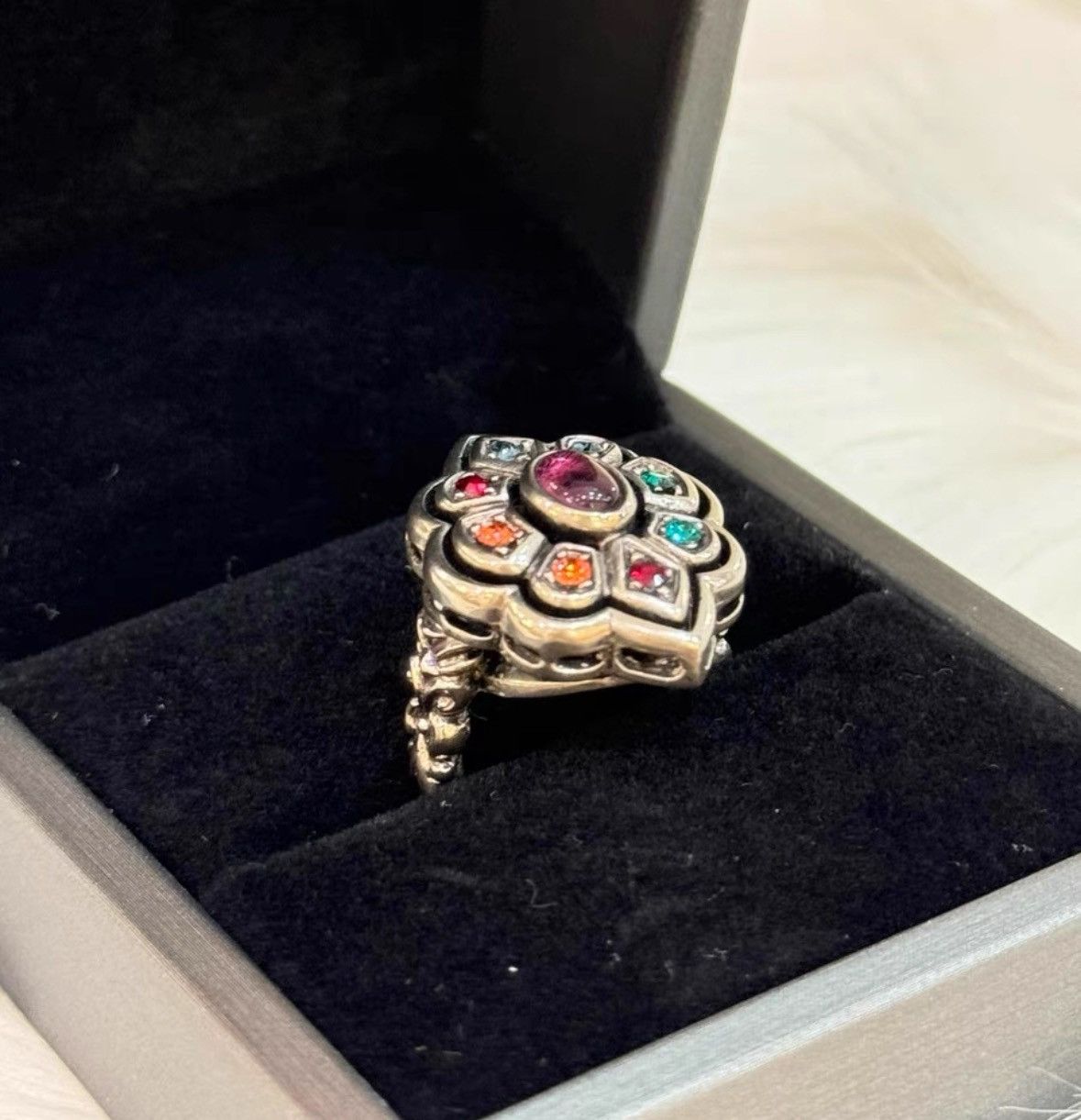 Gucci Gucci Crystal-encrusted open ring -z2505 Size ONE SIZE - 4 Thumbnail