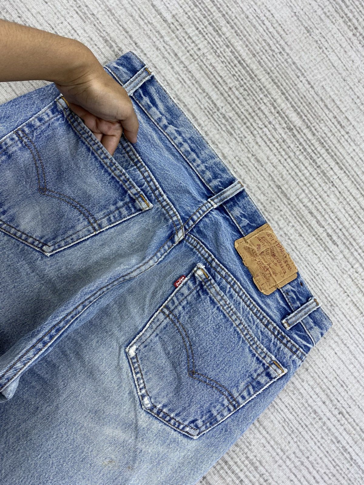 Levi's 🔥Vintage Levi’s 501 Blue Wash Denim Pants Size US 32 / EU 48 - 11 Thumbnail
