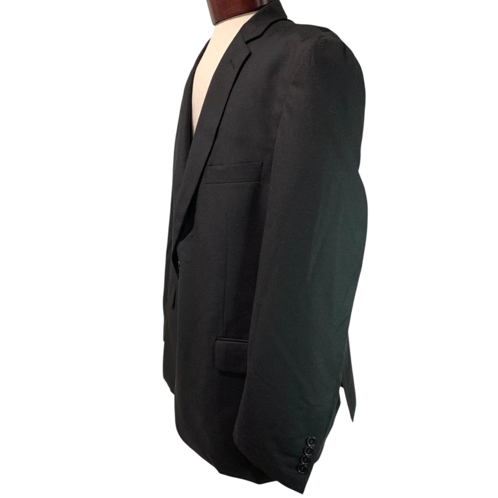 Vintage Lineage Blazer Mens 48R Black Suit Coat Jacket Single Breasted Polyester blend 65% polyester 35% rayon Blazer Mens 48R Black Lineage Blazer Size 48R - 5 Thumbnail