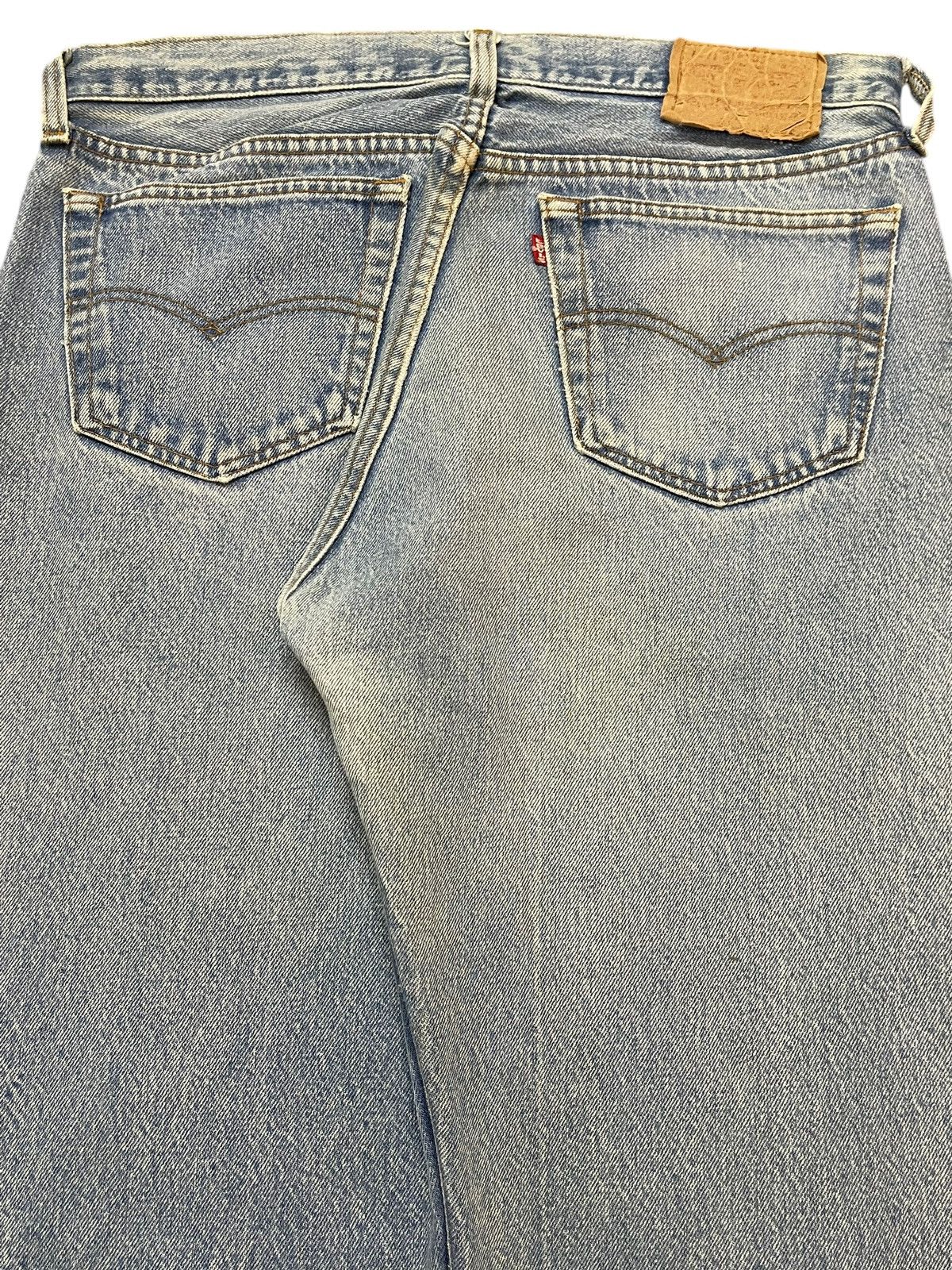 Levi's Vintage Clothing Vintage 80 Levis 501 Blue Faded Wash Relaxed Straight Leg Size US 32 / EU 48 - 6 Thumbnail