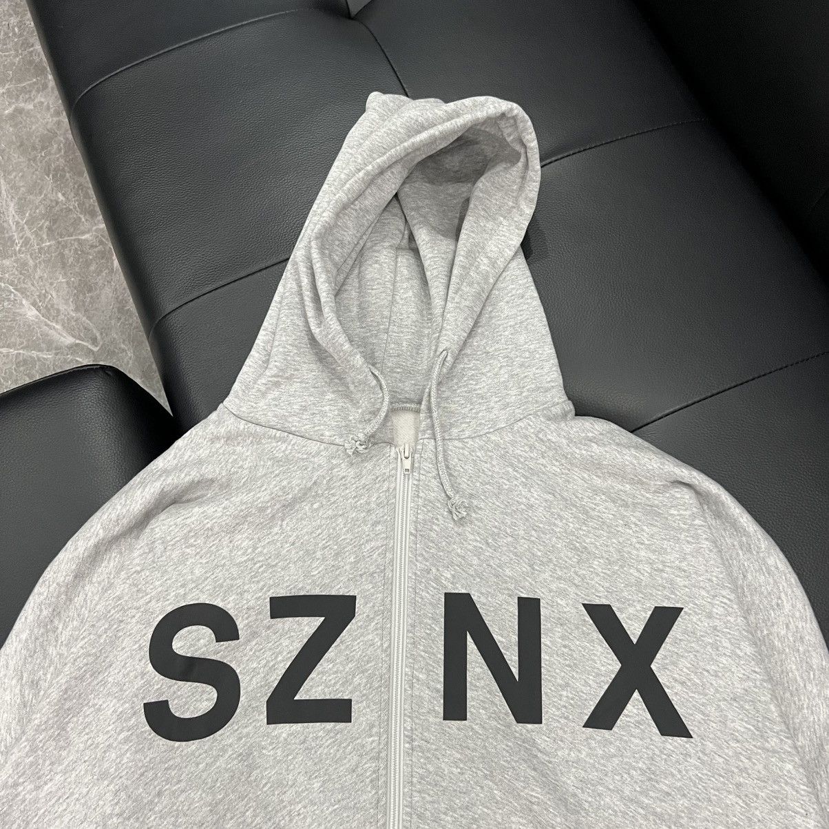 Yeezy Yeezy SZNX ShangHai CHINA Zip Hoodie Size US M / EU 48-50 / 2 - 7 Thumbnail