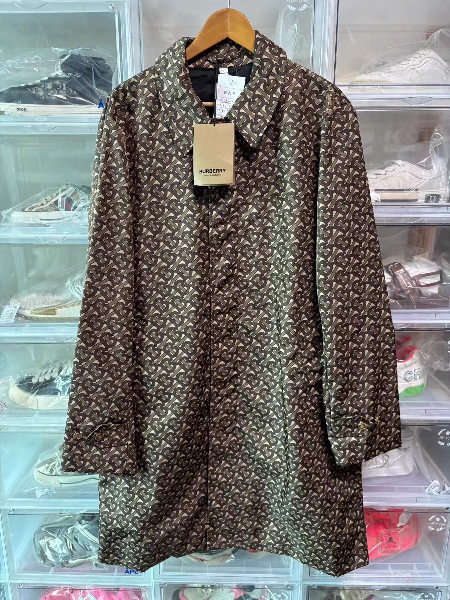 Burberry Beige Patterned Long Coat - Size L Size US L / EU 52-54 / 3 - 1 Thumbnail