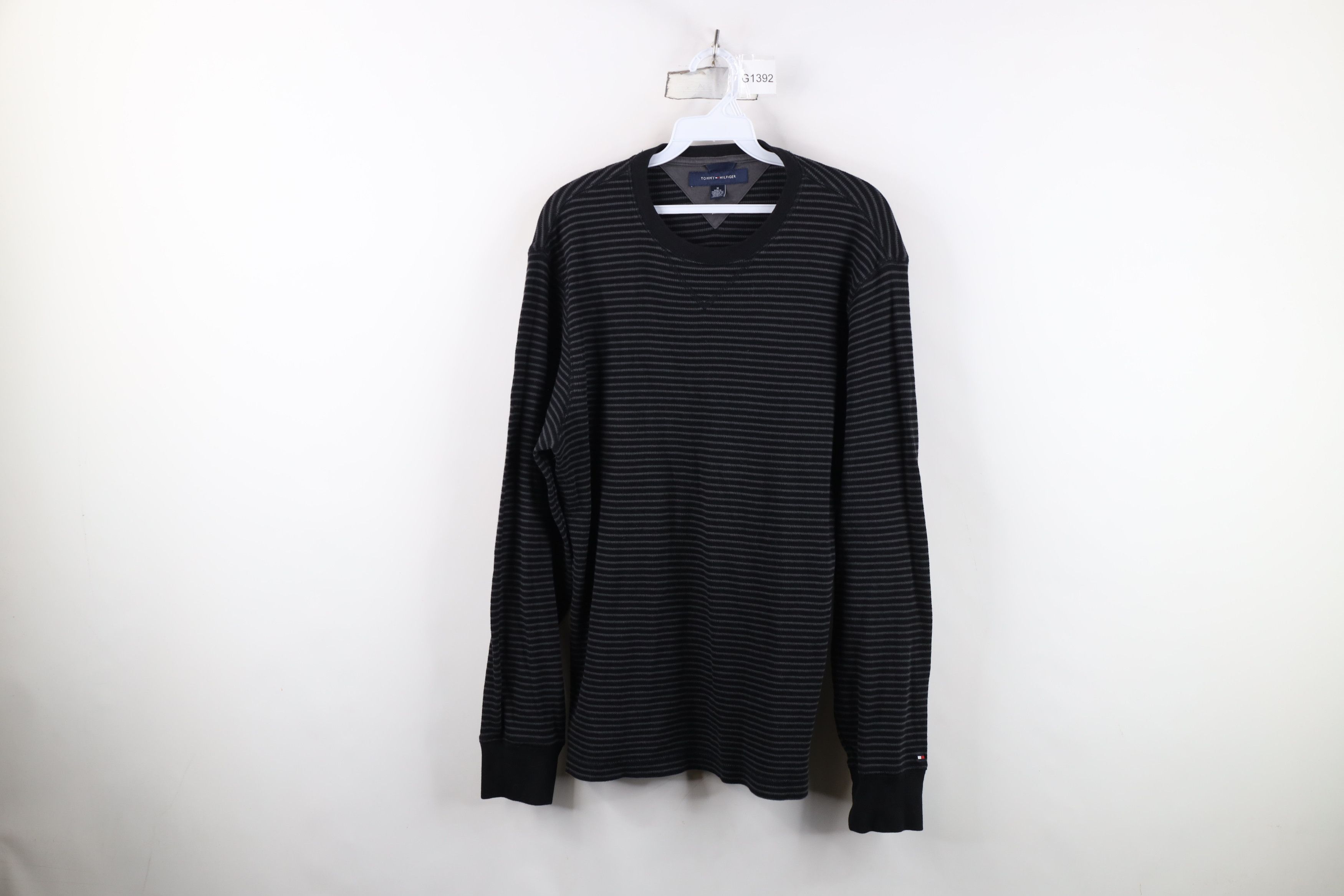 Tommy Hilfiger Vintage Tommy Hilfiger Waffle Knit Long Sleeve T-Shirt Size US M / EU 48-50 / 2 - 1 Thumbnail