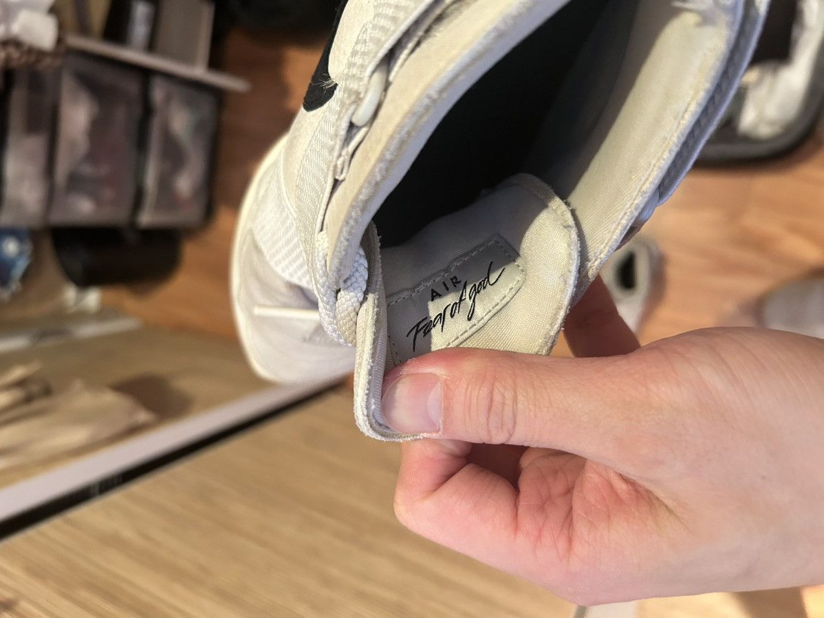 Fear of God Air Fear of God Raid ‘Light Bone’ Size US 9.5 / EU 42-43 - 11 Thumbnail